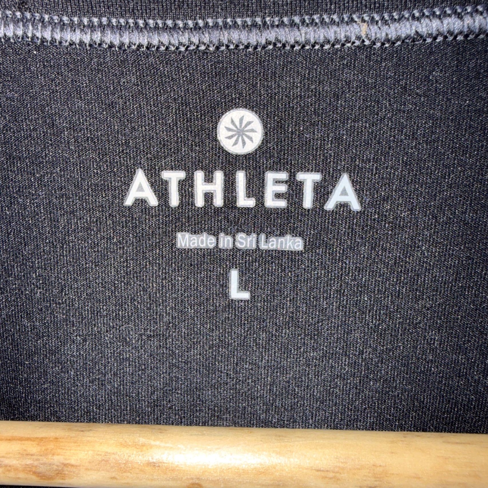 Athleta Athleta Shirt Womens Longsleeve Black L Regular Activewear Size L / US 10 / IT 46 - 3 Thumbnail