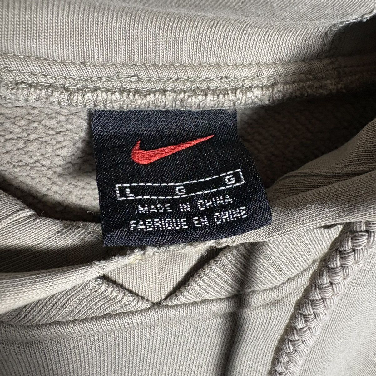 Nike × Vintage Vintage Nike Center Swoosh Hoodie Size US L / EU 52-54 / 3 - 6 Thumbnail