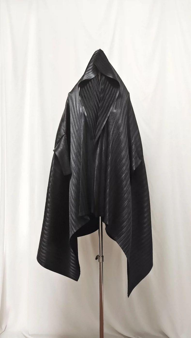 Issey Miyake Issey Miyake size:one size Black horizontal striped grand Size XS / US 0-2 / IT 36-38 - 2 Thumbnail