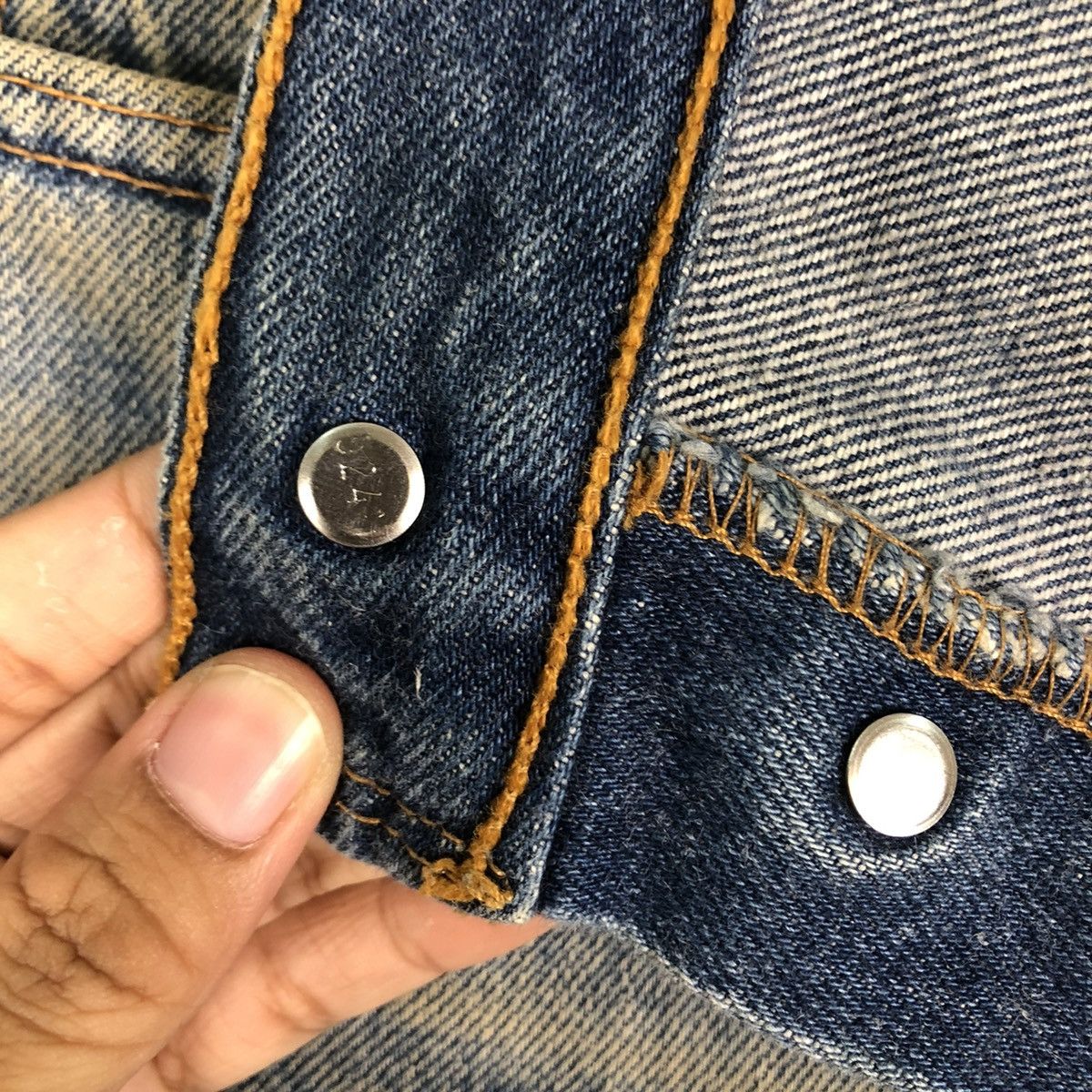 Levi's 🔥VINTAGE LEVI’S 501 DENIM JEANS MADE IN USA RUSTY DESIGN Size US 32 / EU 48 - 16 Thumbnail