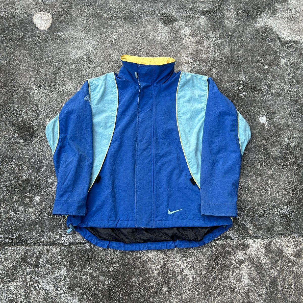 Nike ACG Vintage Nike ACG Two Tone Storm-Fit Heavy Padded Jacket Size US XXL / EU 58 / 5 - 3 Thumbnail