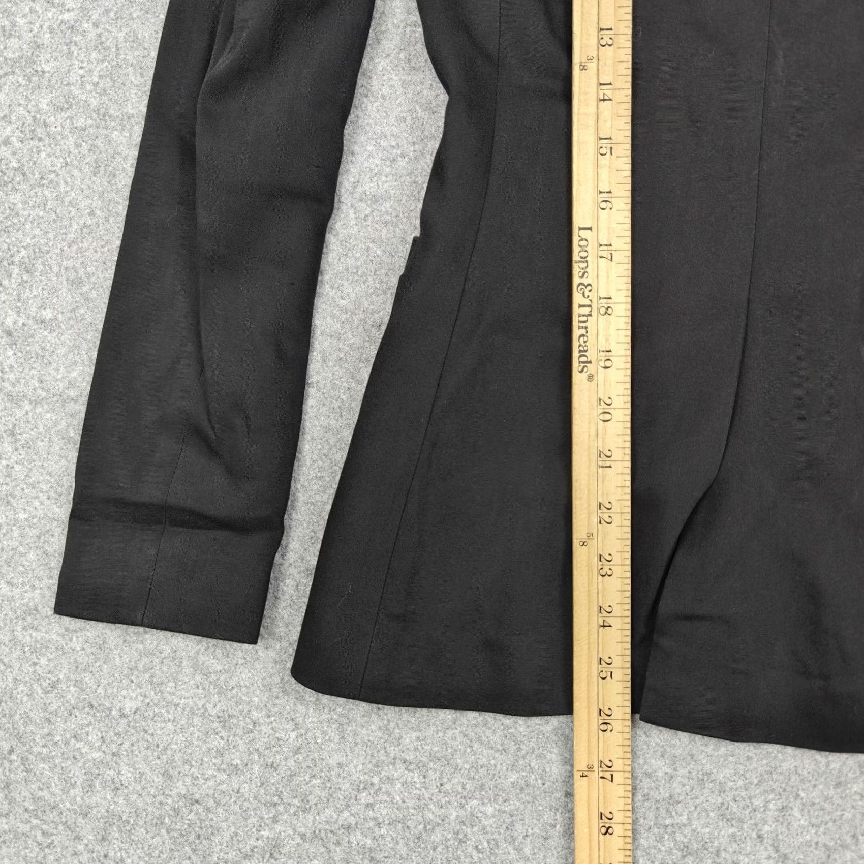 Alice + Olivia VINTAGE Incorrect reasoning Size XS / US 0-2 / IT 36-38 - 7 Thumbnail