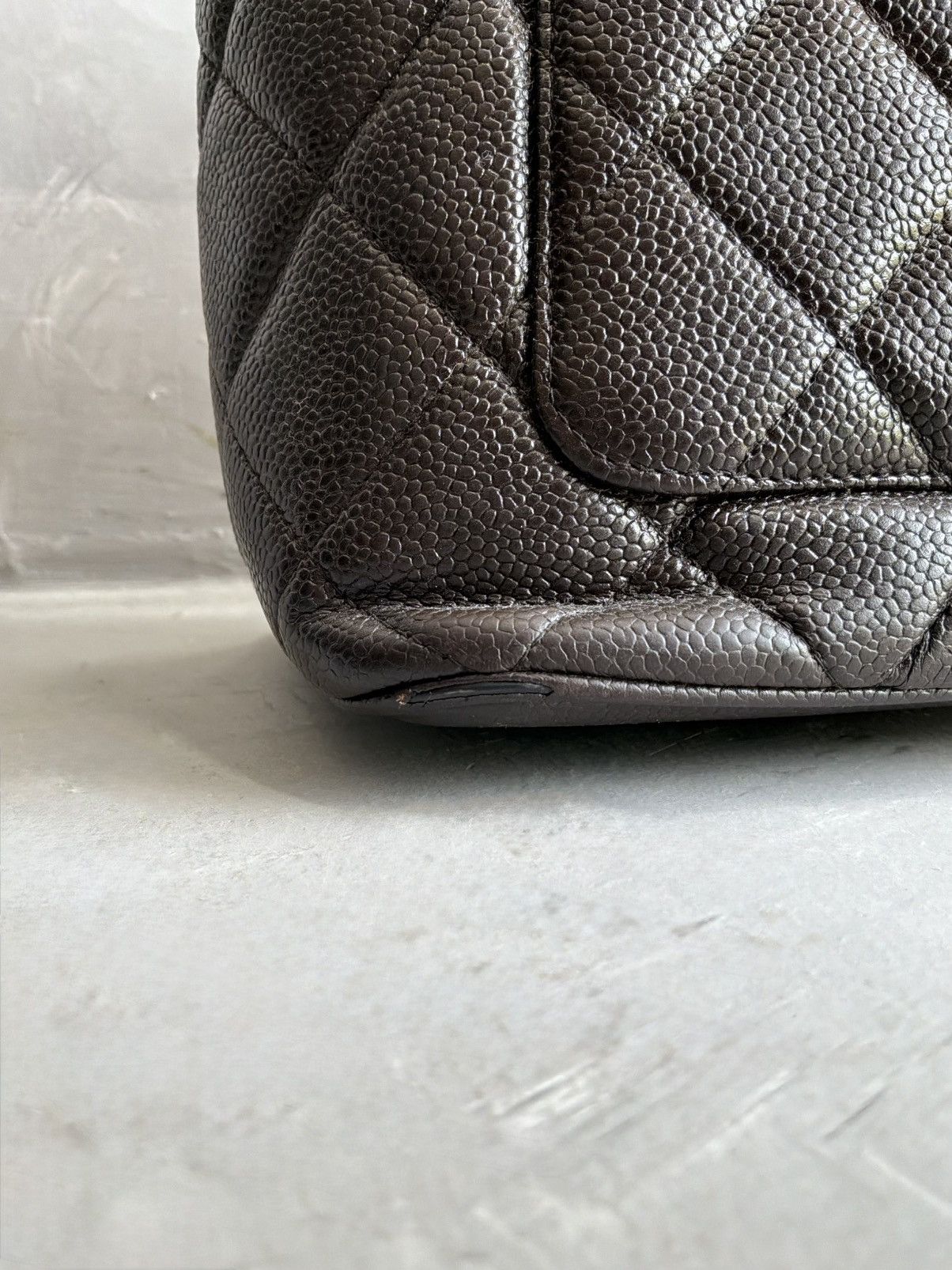 Chanel 2001 - Chanel Quilted Caviar Medallion Bag Size ONE SIZE - 16 Thumbnail