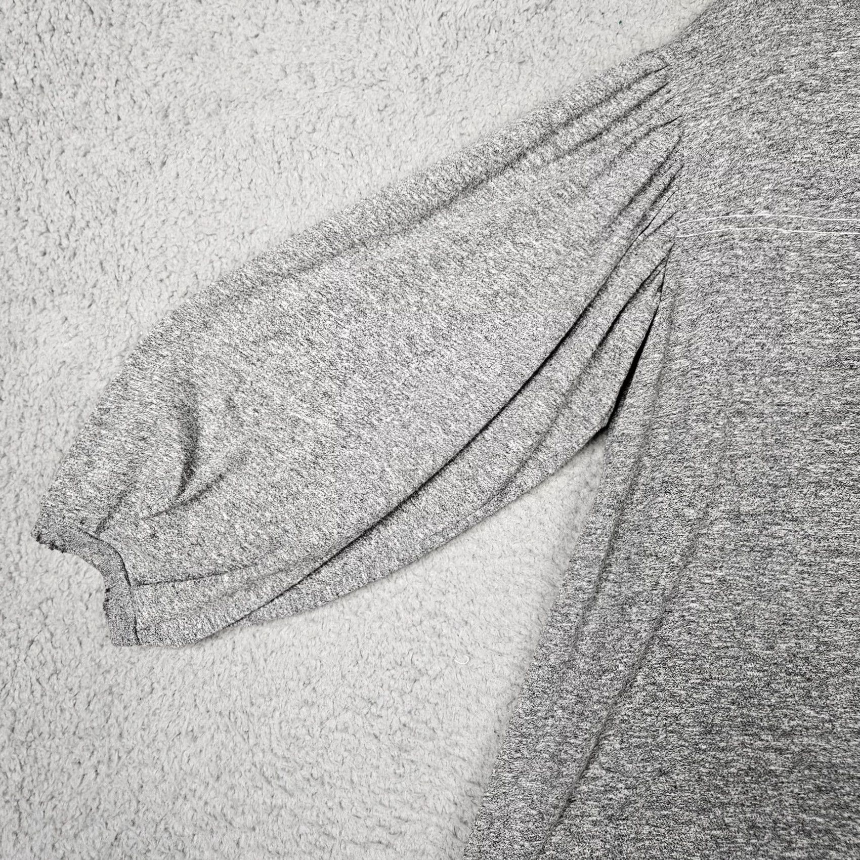 THE GREAT The Great Women’s T-Shirt Long Sleeve Gray Size 0 Regular Fit Casual Basic Cotton Blend Polyester Rayon Check Pictures Size XS / US 0-2 / IT 36-38 - 6 Thumbnail