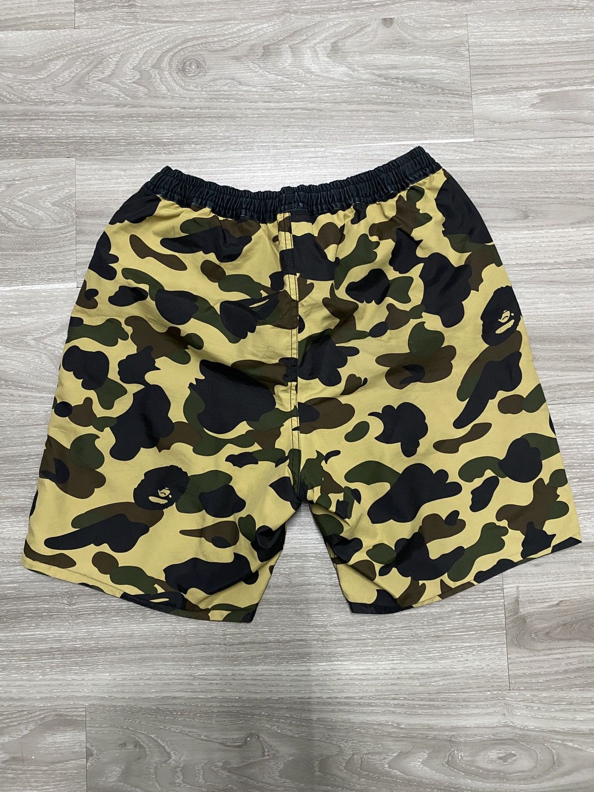 Bape BAPE OG FIRST YELLOW CAMO REVERSIBLE SHORTS Size US 33 - 2 Thumbnail