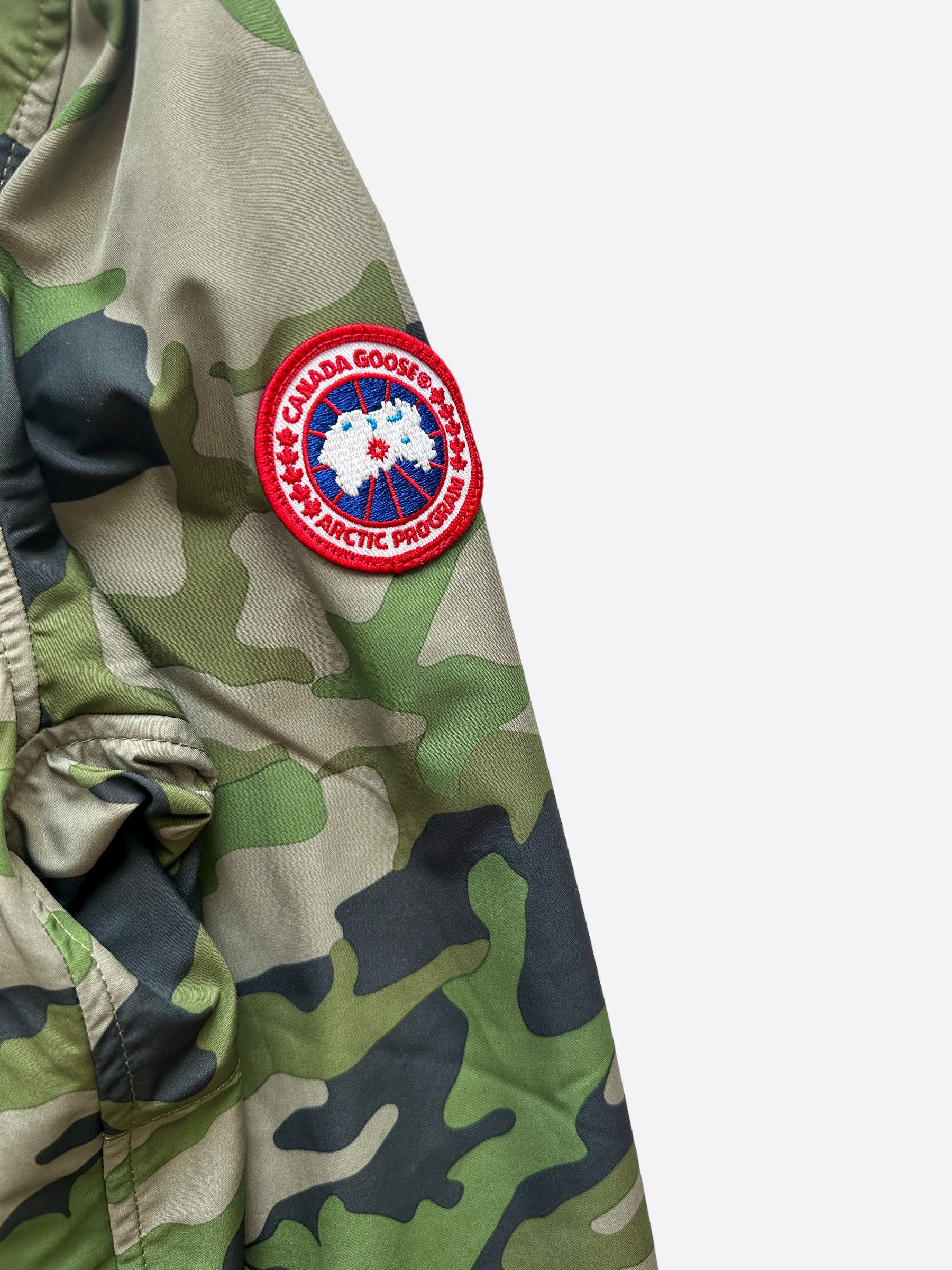 Canada Goose Canada Goose Camo Crew Trench Men's Jacket Size US S / EU 44-46 / 1 - 3 Thumbnail