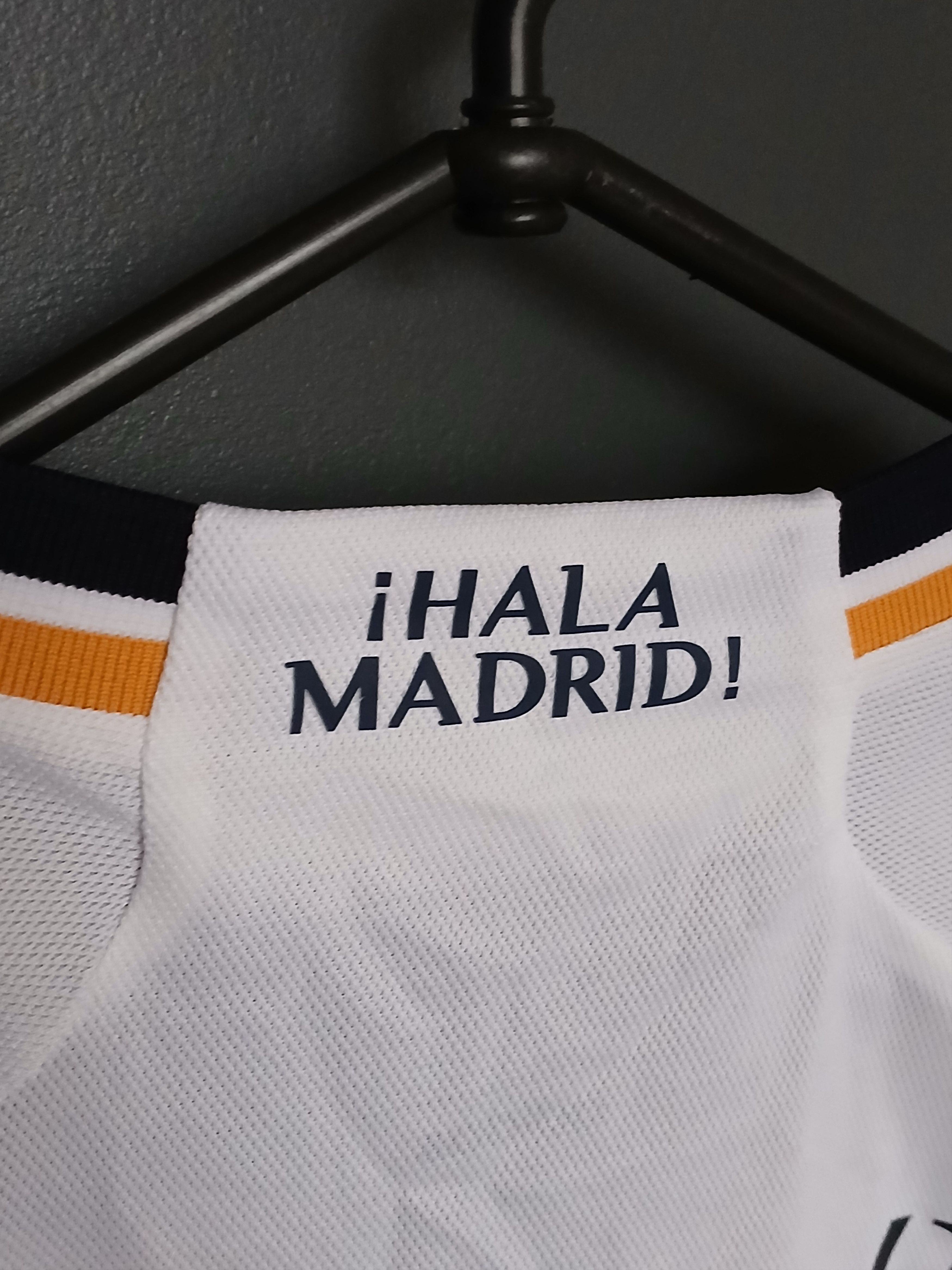 Adidas New Real Madrid 2023/2024 Home Football Jersey T-Shirt Size US L / EU 52-54 / 3 - 6 Thumbnail