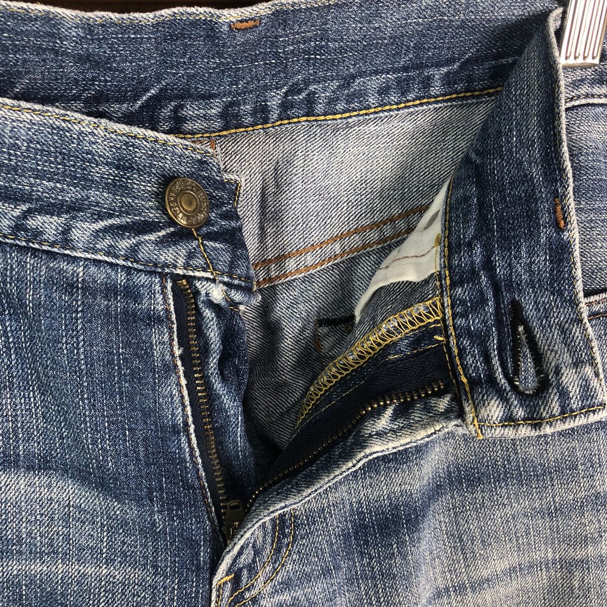 Levi's Levis vintage Blue Denim jeans Pants #A2097 Size US 30 / EU 46 - 14 Thumbnail