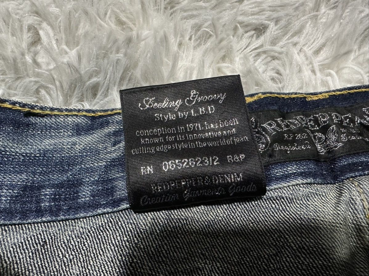 Japanese Brand 🔥Sick Y2K Red Pepper Jeans Flared Denim Distressed Size US 34 / EU 50 - 19 Thumbnail