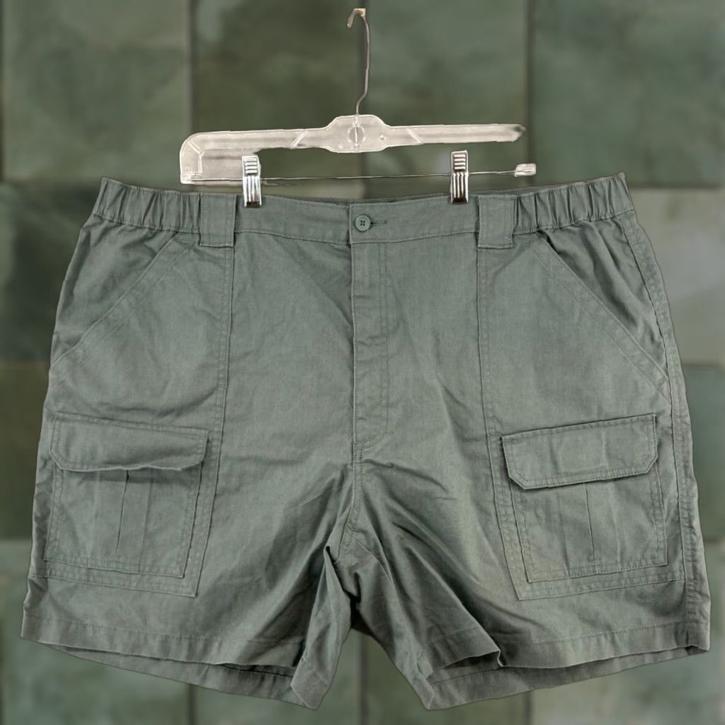 Savane Savane Men’s Cargo Short 42 Green Stretch Canvas Mid 10-12in Regular Inseam 7in Mens Casual Workwear Size US 42 / EU 58 - 1 Thumbnail