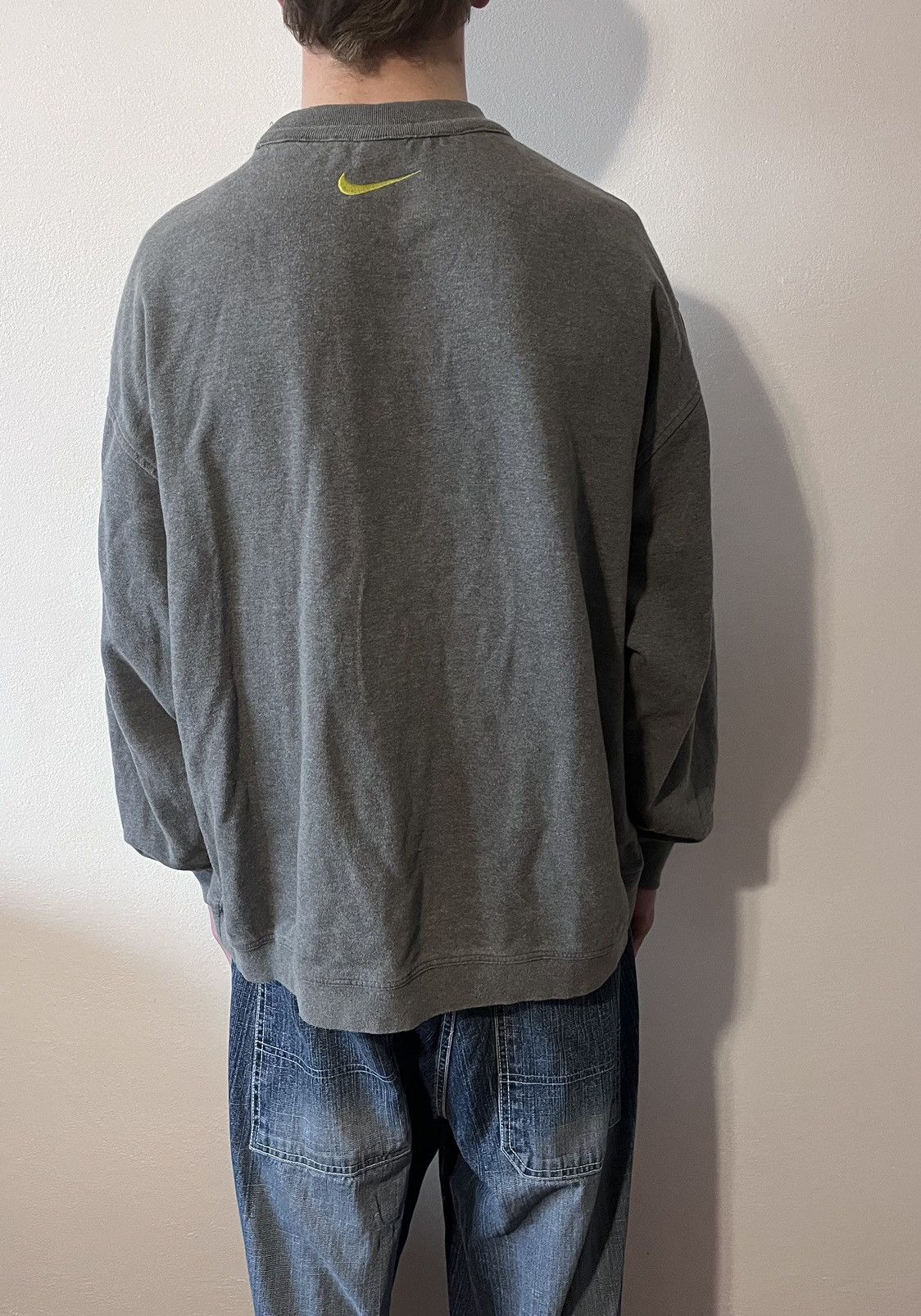 Vintage Nike 90s Vintage Big Swoosh Logo Baggy Boxy Sweatshirt Size US L / EU 52-54 / 3 - 2 Thumbnail