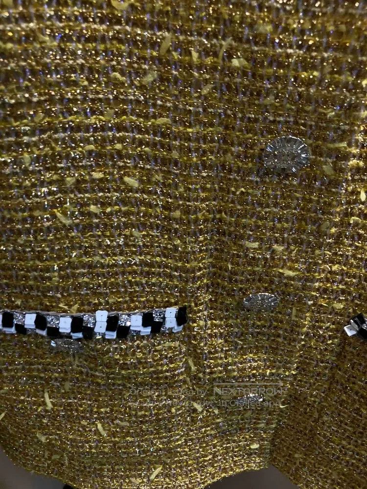 Chanel Chanel 23c Monte Carlo gold glitter tweed coat Size S / US 4 / IT 40 - 3 Thumbnail