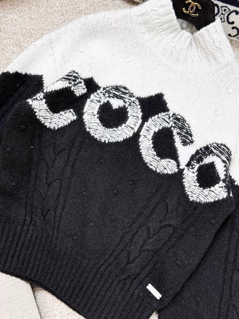 Chanel Chanel Long-sleeved knitted sweater with black coco letter Size XXS / US 00 / IT 34 - 4 Thumbnail
