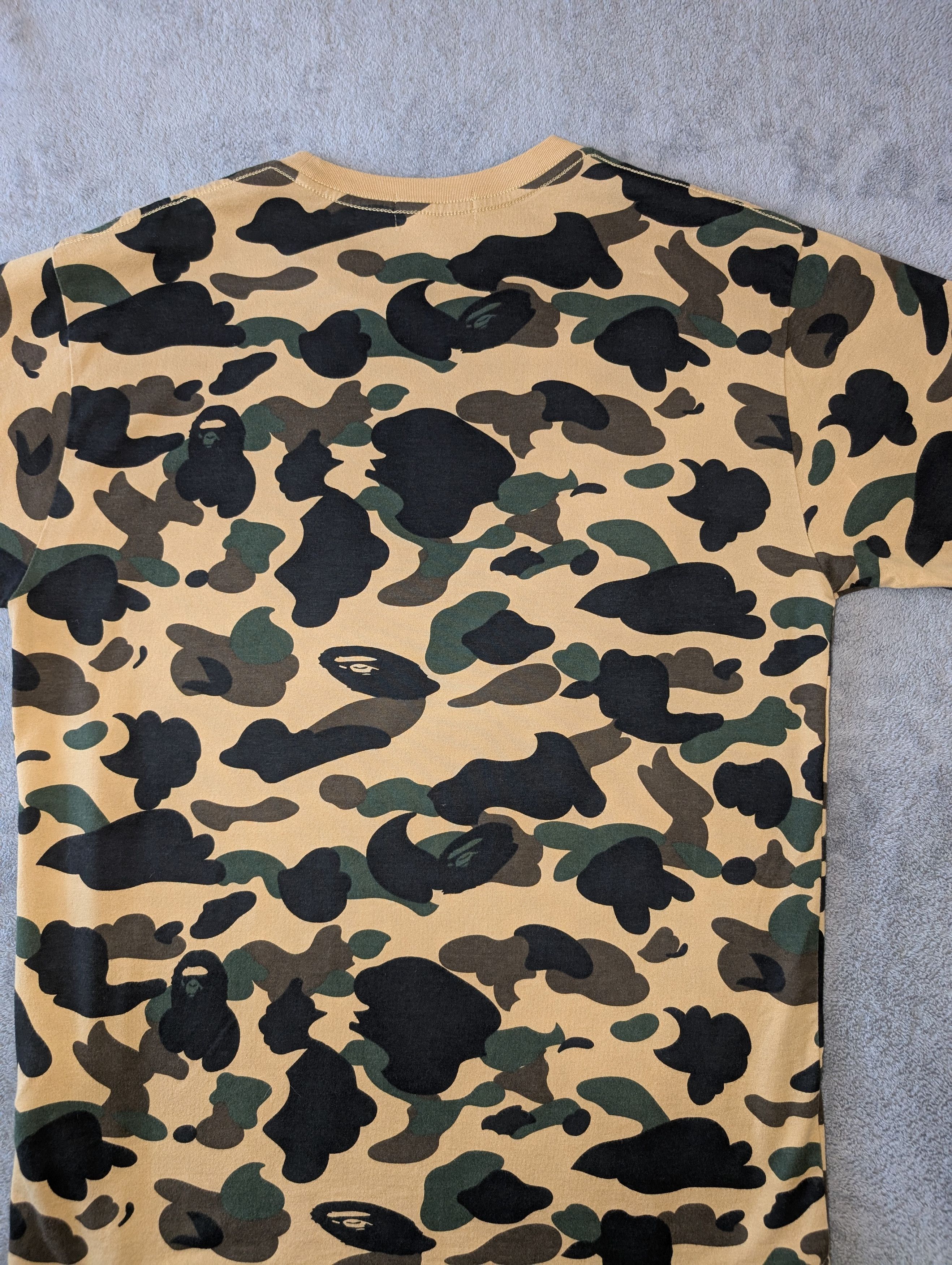 Bape BAPE YELLOW CAMO SHARK FRONT T-SHIRT SIZE LARGE Size US L / EU 52-54 / 3 - 7 Thumbnail