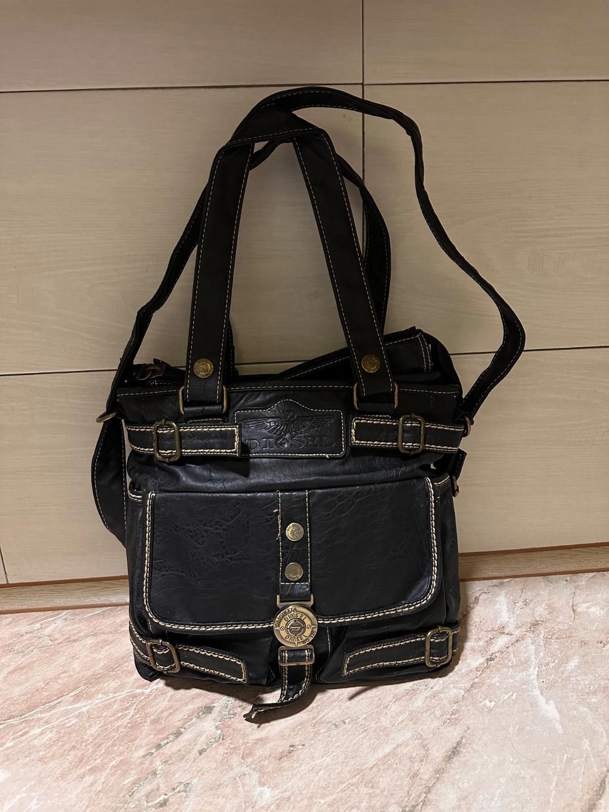 Diesel Vintage Y2K Rare Diesel Black Leather ShoulderBag Size ONE SIZE - 1 Thumbnail