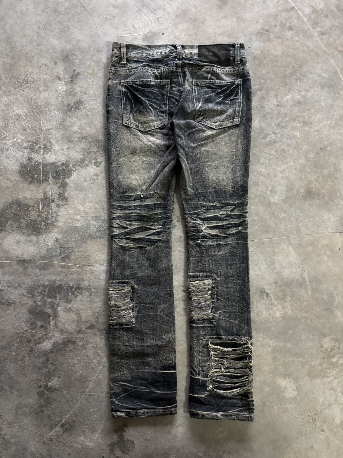 Hysteric Glamour DISTRESSED LOWBOX WHISKERED WASH JAPANESE DENIM SLIM GRUNGE Size US 31 - 13 Thumbnail