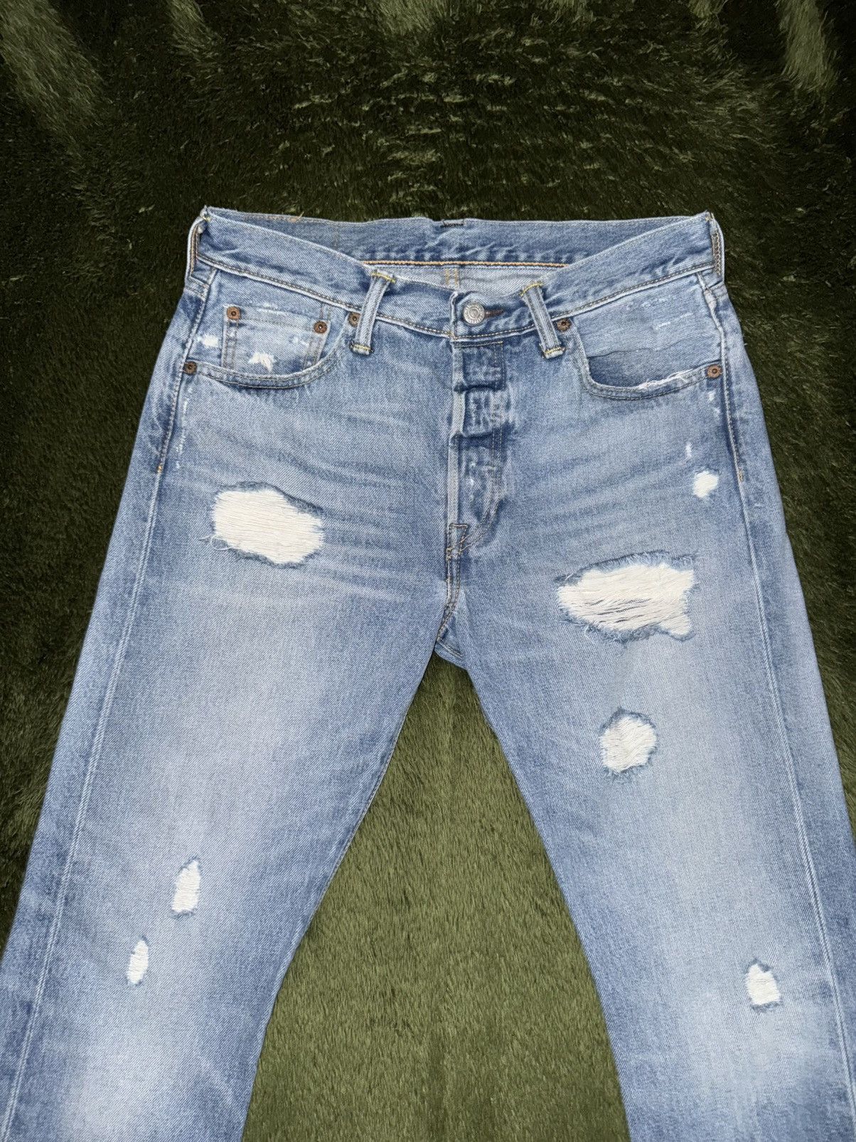 Levi's [W30/L30] Levi’s 501 Distressed Light Indigo Denim Pants Size US 30 / EU 46 - 5 Thumbnail