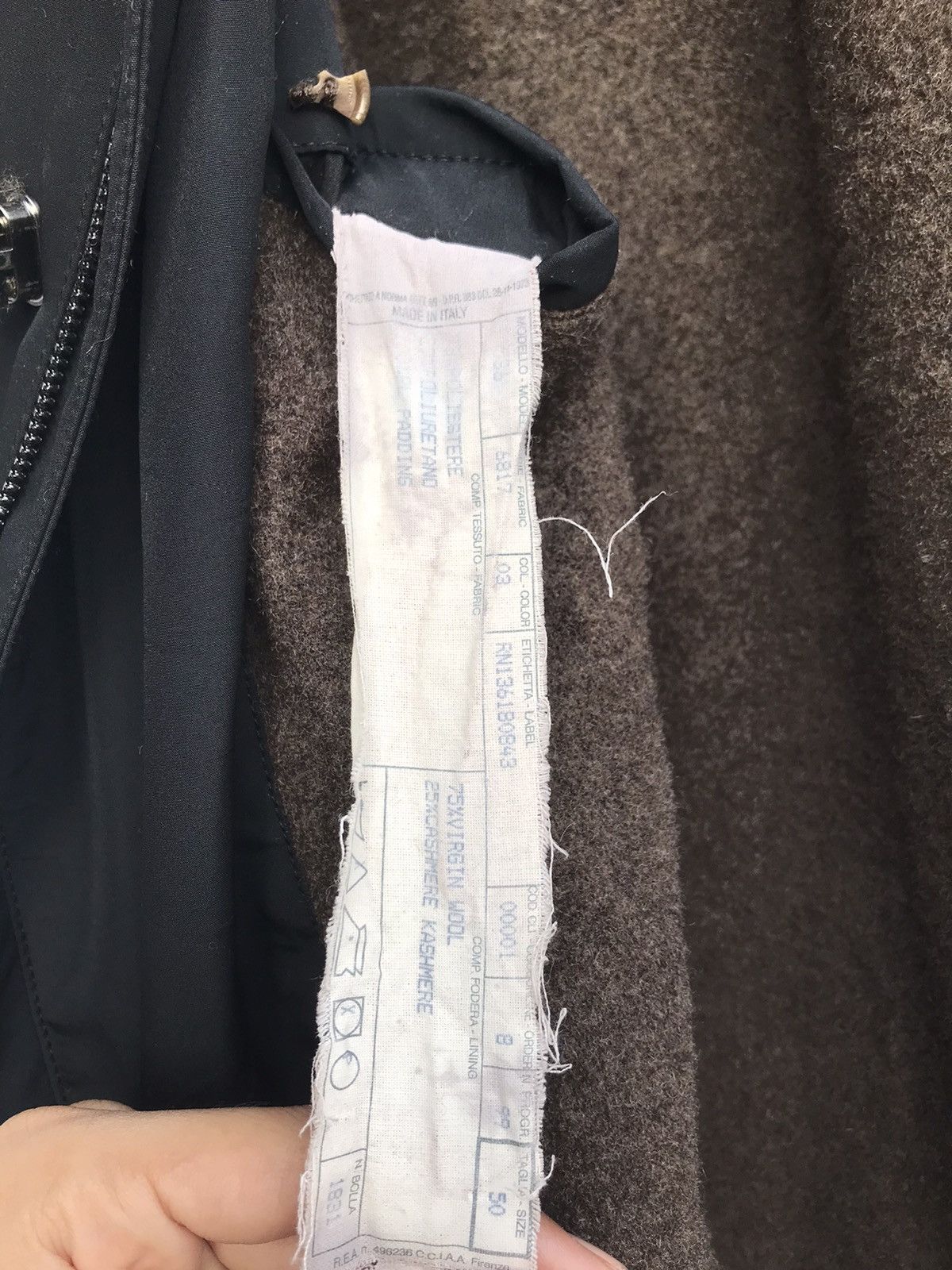 Salvatore Ferragamo Vintage Sticky Salvatore Ferragamo Coat Size US M / EU 48-50 / 2 - 13 Thumbnail