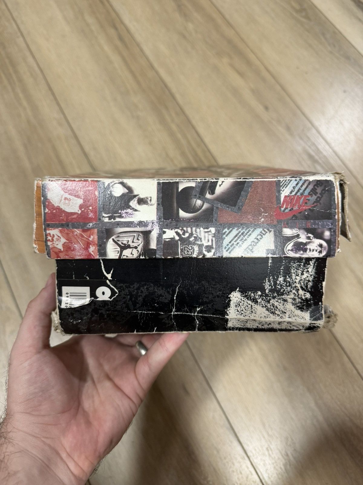 Jordan Brand Jordan 1 1994 bred Size US 8 / EU 41 - 11 Thumbnail