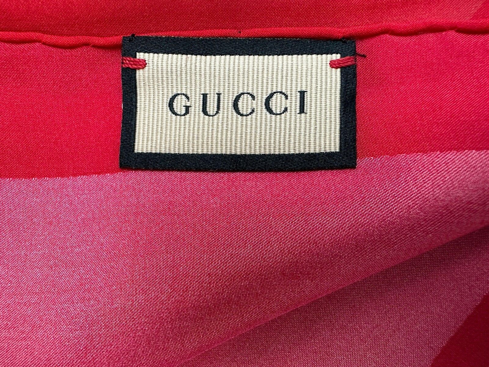 Gucci Size-130x130cm New Gucci Silk Scarves Size ONE SIZE - 7 Thumbnail