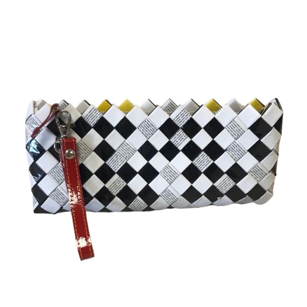 Other 90s Nahui Ollin Artisan recycled candy wrapper wristlet Size ONE SIZE - 1 Thumbnail