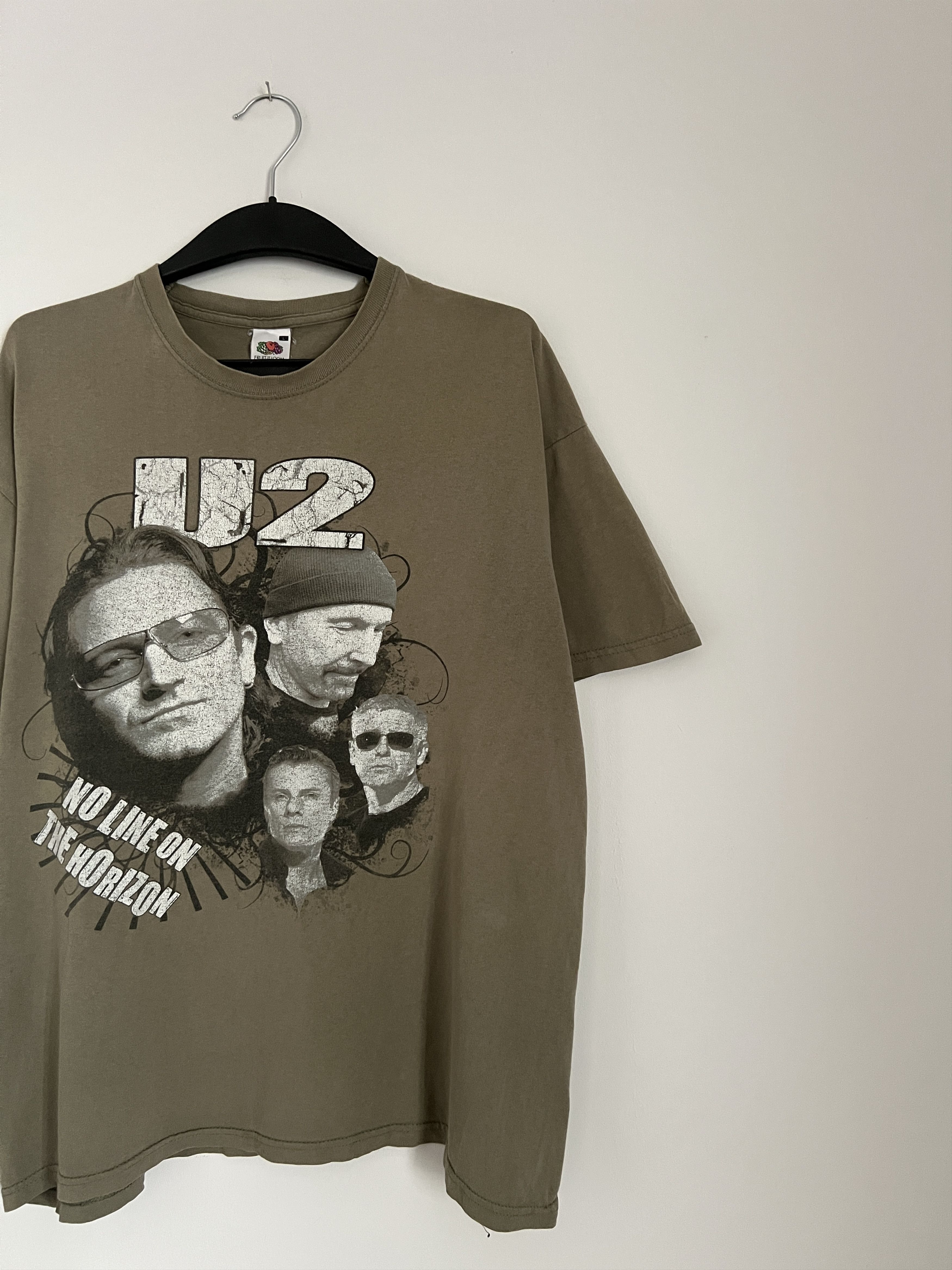 Vintage vintage U2 band tshirt big logo 90s Size US L / EU 52-54 / 3 - 3 Thumbnail