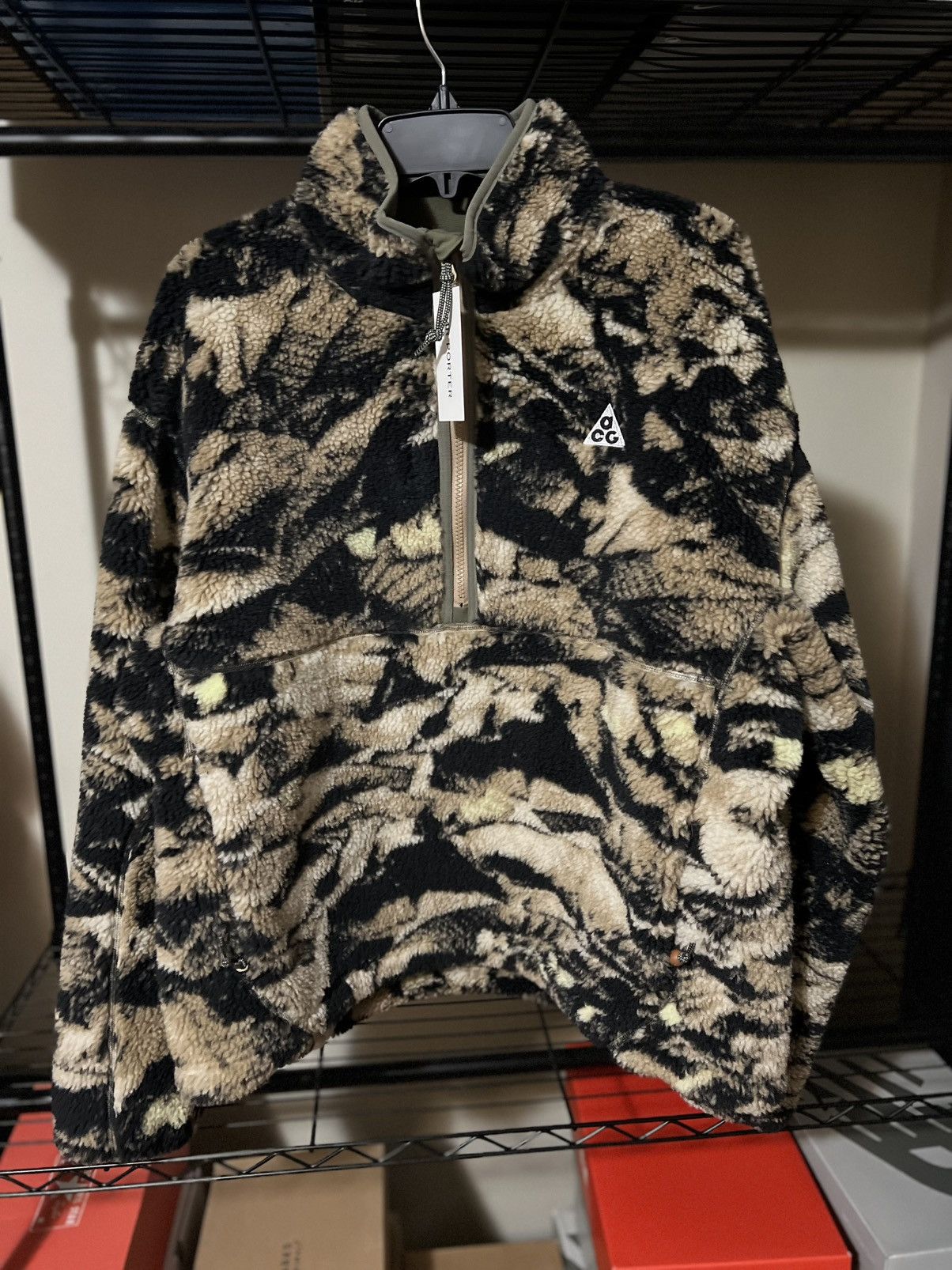 Nike ACG Nike ACG “Canwell Glacier” therma-fit windproof Jacket Size US M / EU 48-50 / 2 - 1 Thumbnail