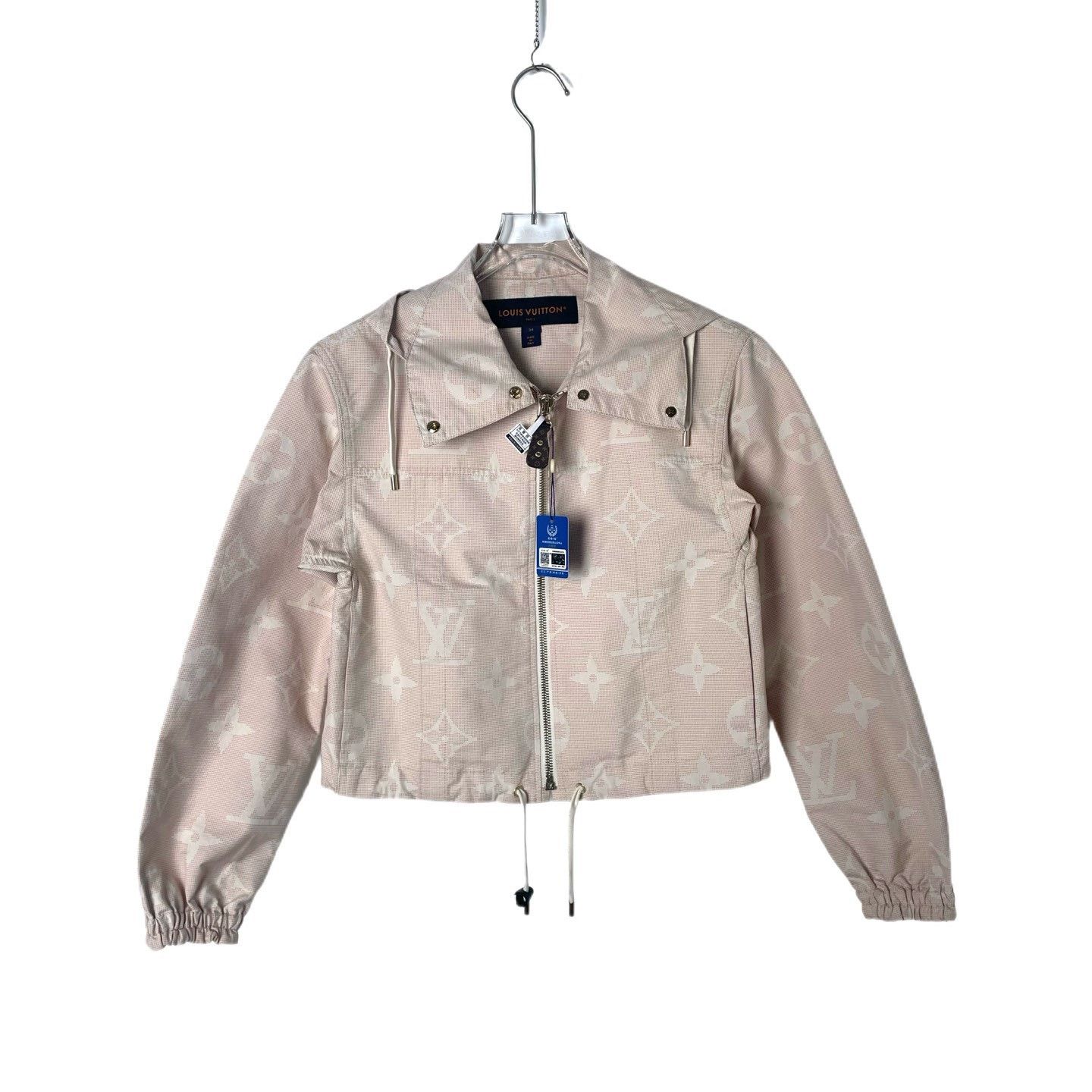 Louis Vuitton Louis Vuitton Monogram Short Hooded Jacket Size XXS / US 00 / IT 34 - 1 Thumbnail