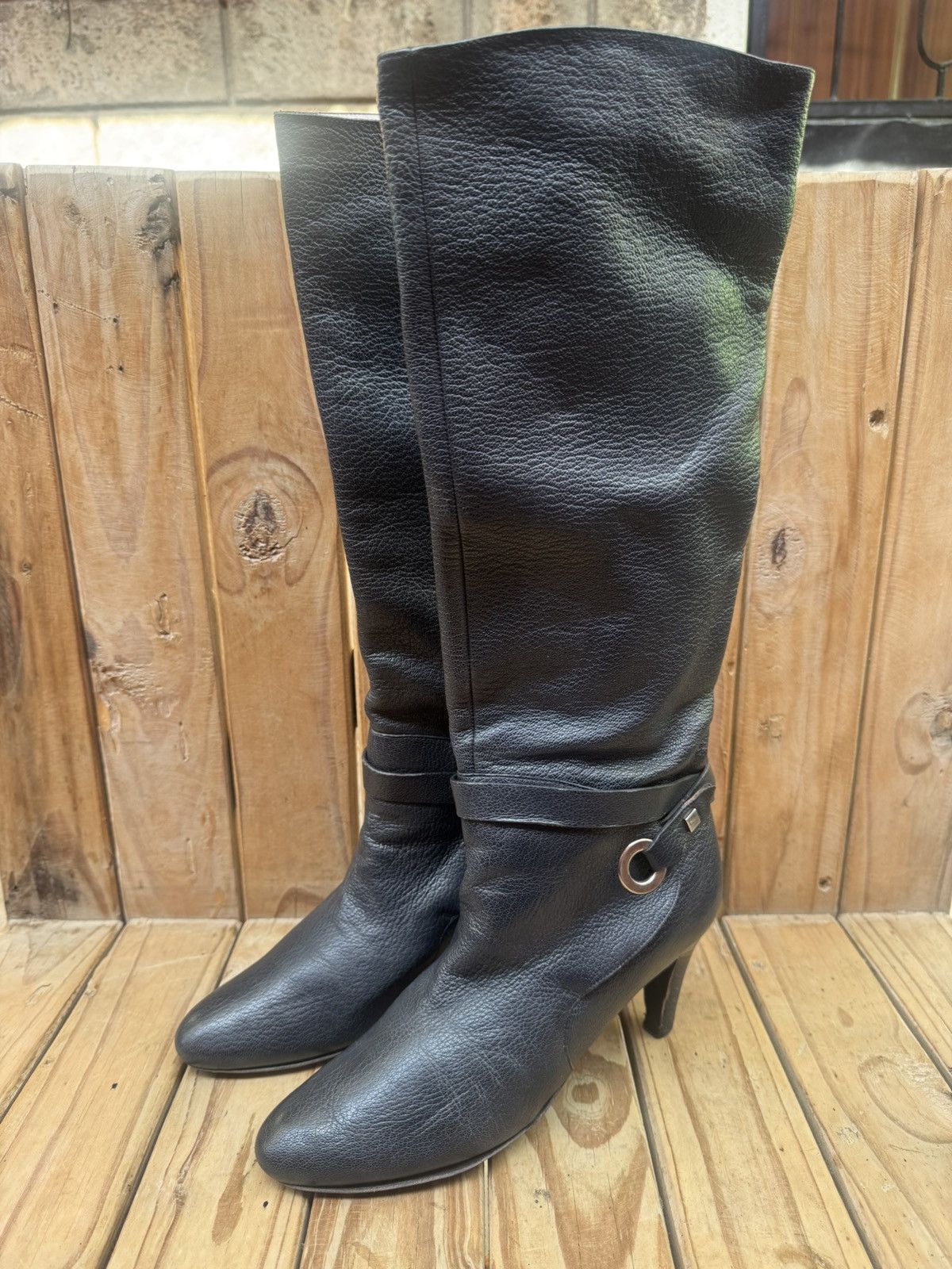 Salvatore Ferragamo Salvatore ferragamo black HI Leather heeled boots sz USA 7G Size US 7 / IT 37 - 2 Thumbnail