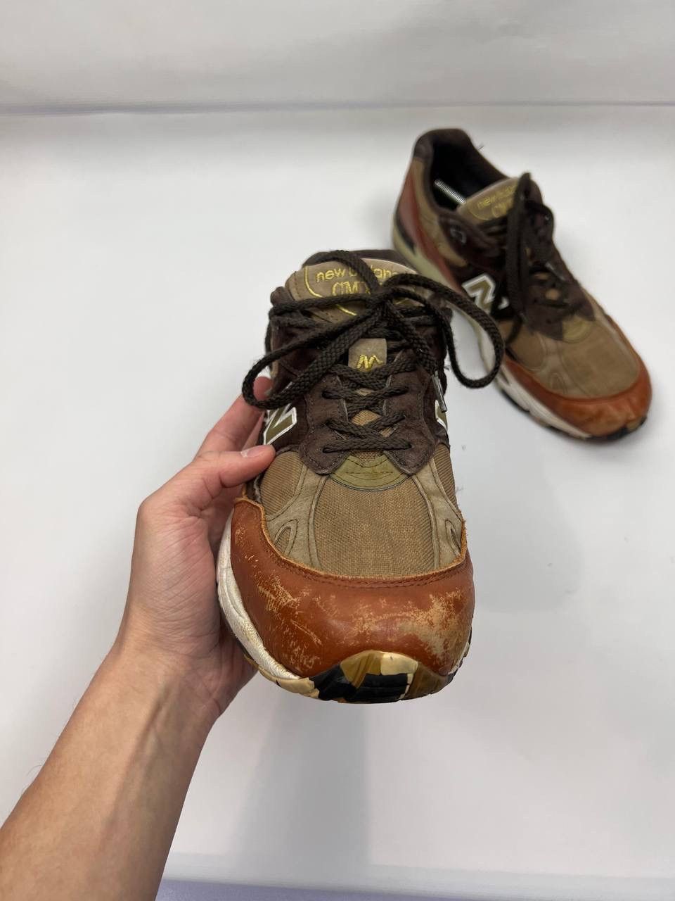 New Balance New Balance 991 Made in England vintage sneakers size 45 Size US 11 / EU 44 - 5 Thumbnail