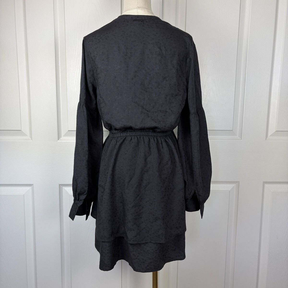 Billabong Billabong black lace mini long sleeve dress Size XS / US 0-2 / IT 36-38 - 2 Thumbnail