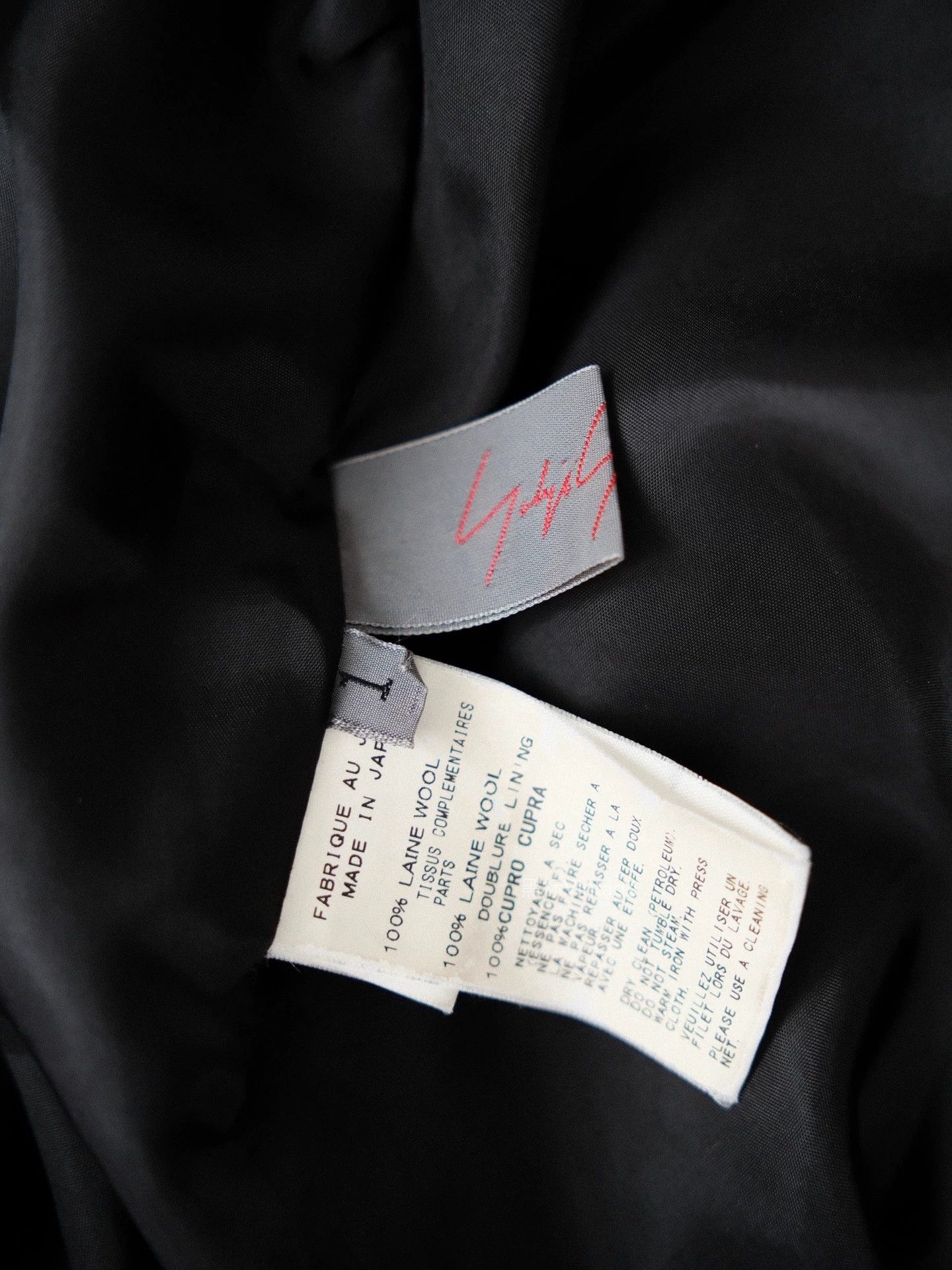 Yohji Yamamoto Yohji Noir 11AW Vintage Notch Lapel Pleated Coat Women's Size S / US 4 / IT 40 - 9 Thumbnail