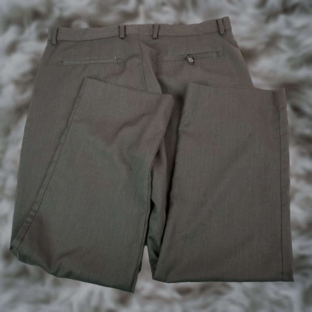 Banana Republic Banana Republic Pants Mens 38 x 31 Black Slacks Trousers Size US 38 / EU 54 - 1 Thumbnail