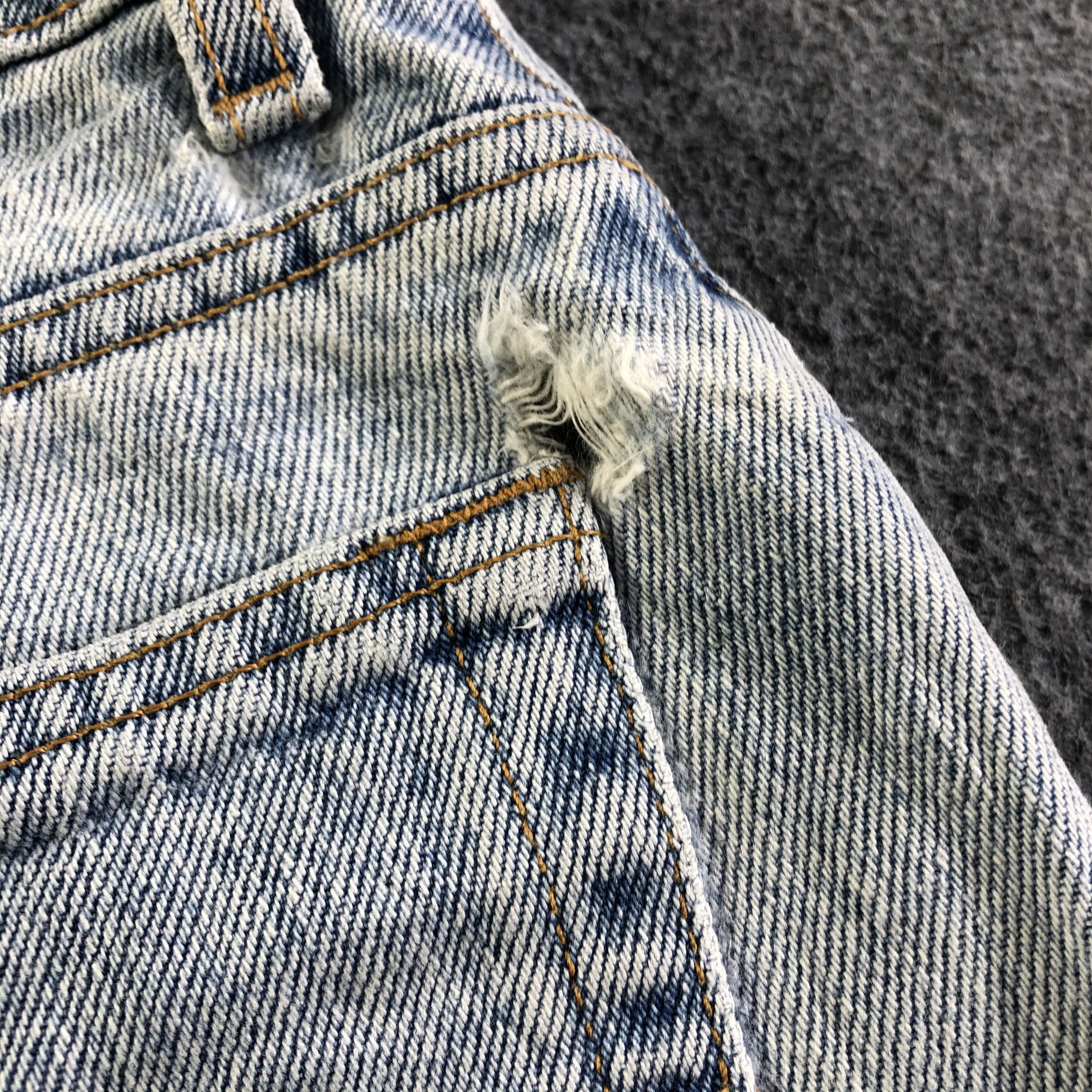 Levi's Vintage Light Wash Levis 521 Jeans-J4475 Size US 28 / EU 44 - 7 Thumbnail