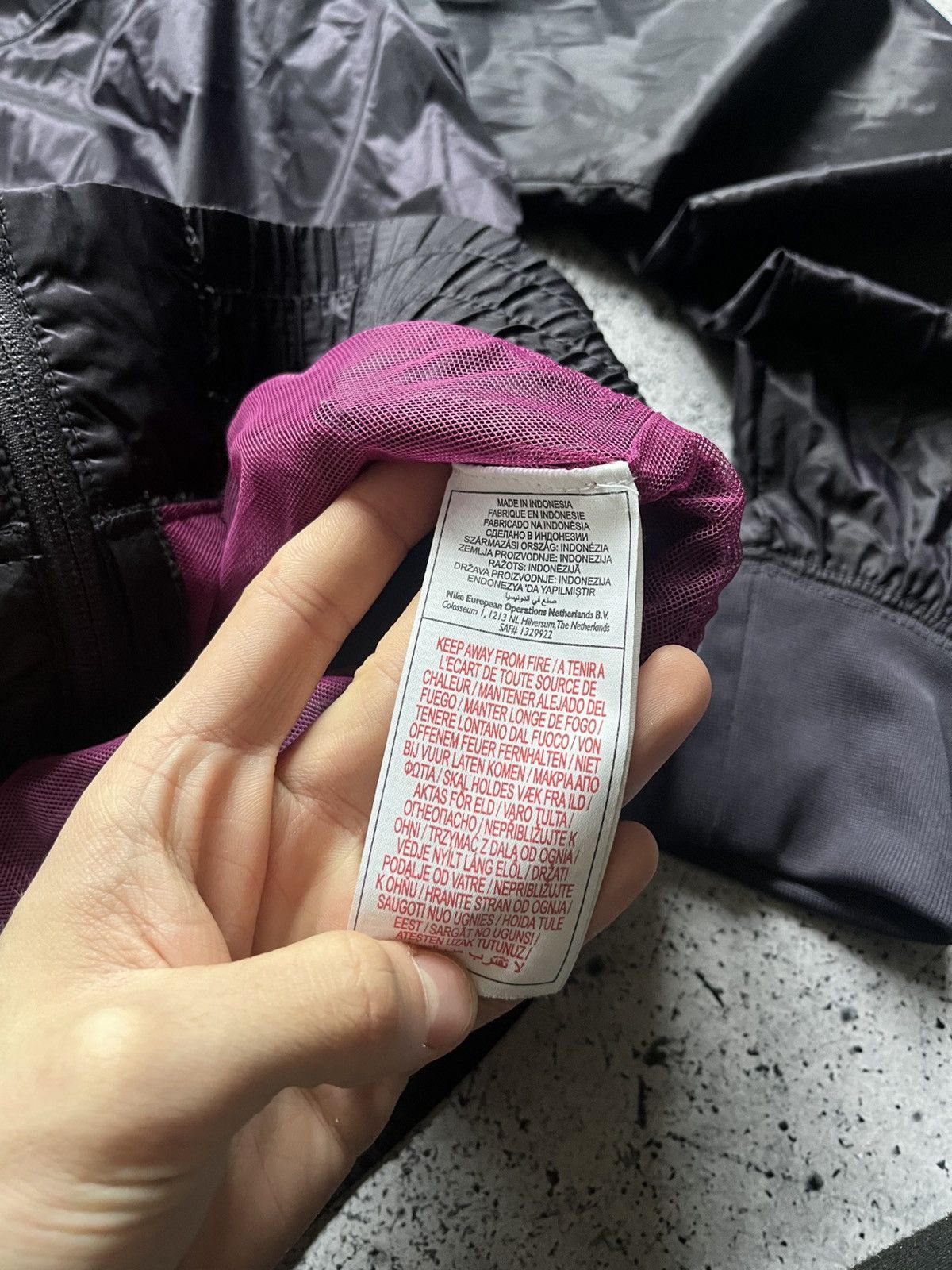 Nike × Vintage Vintage Nike Windbreaker Women’s Jacket Drill Purple Size S Size S / US 4 / IT 40 - 9 Thumbnail