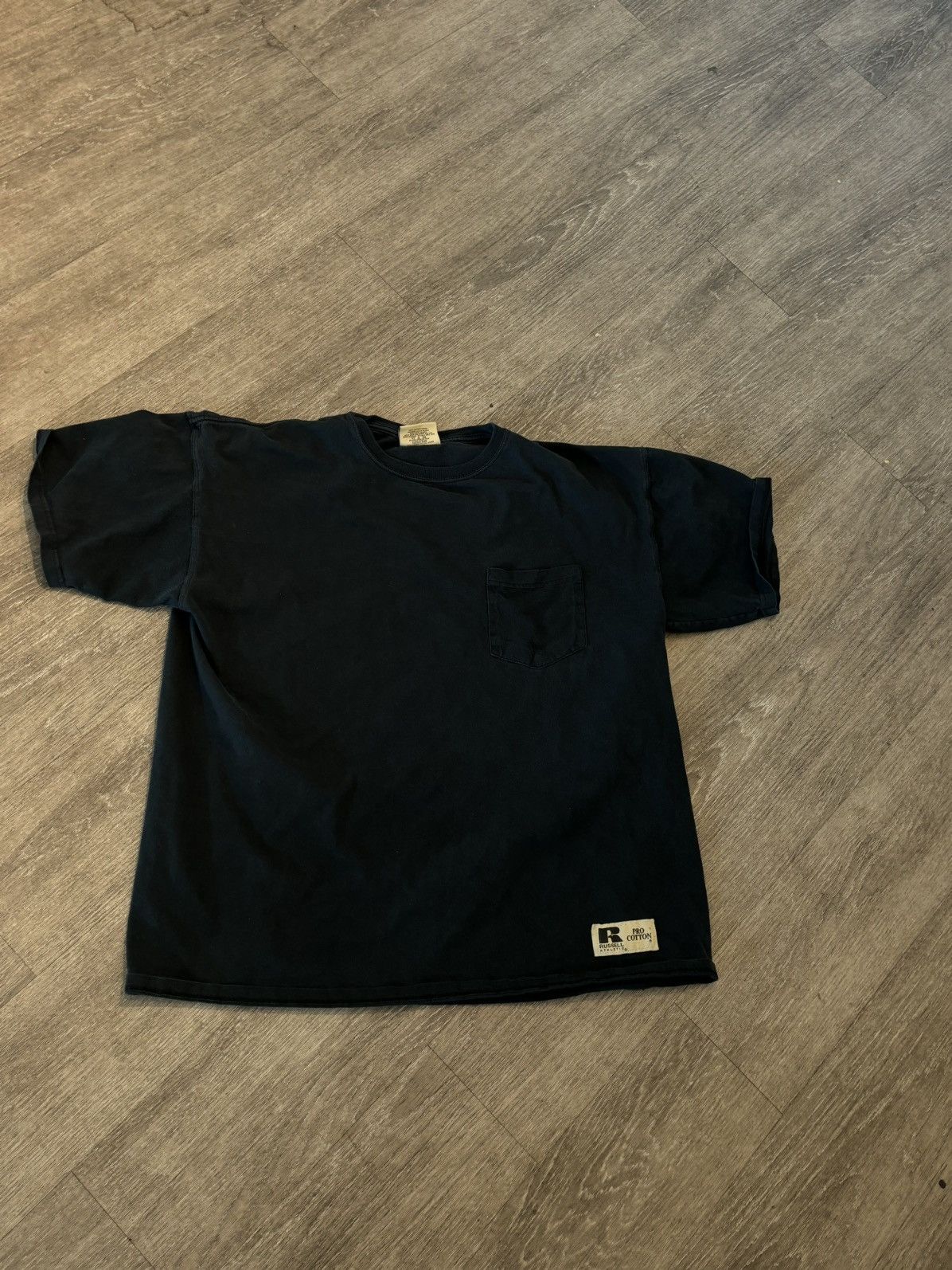 Russell Athletic × Vintage Black Russell Athletic Pocket Tee Size US L / EU 52-54 / 3 - 1 Thumbnail