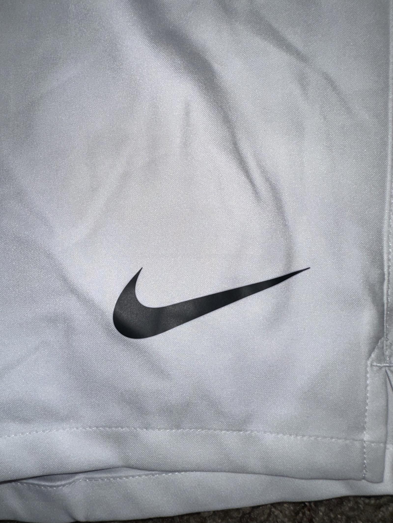 Nike Nike Men’s USA National Team White Soccer Shorts 2004-2008 VINTAGE Size US 36 / EU 52 - 3 Thumbnail