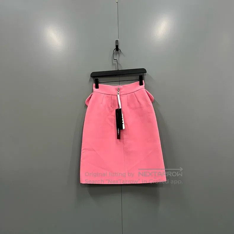 Louis Vuitton Louis Vuitton Pink Vintage A-Line Skirt Size 33" - 1 Thumbnail