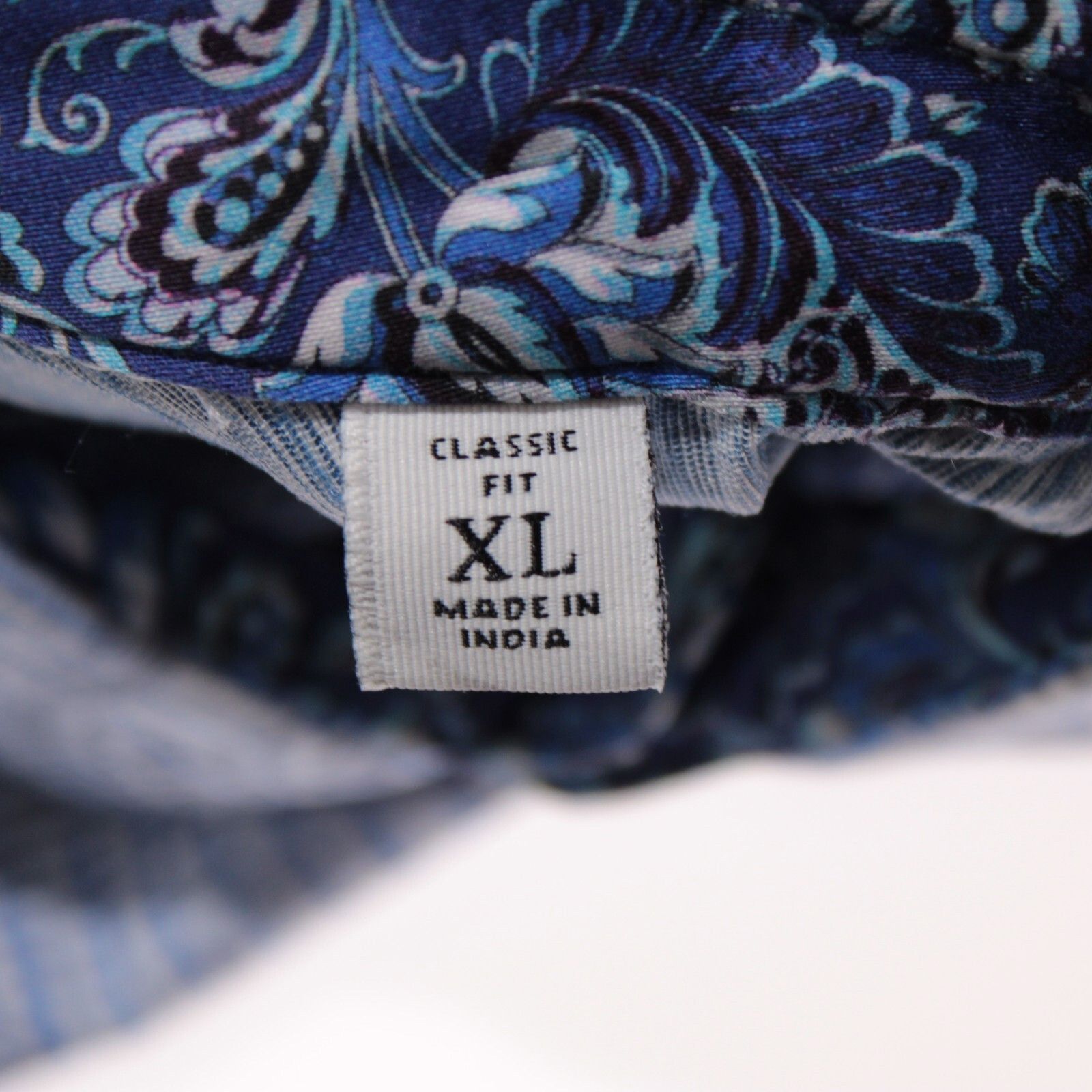 Robert Graham Robert Graham New with tags Shirt Size XL US In Blue Size US XL / EU 56 / 4 - 9 Thumbnail