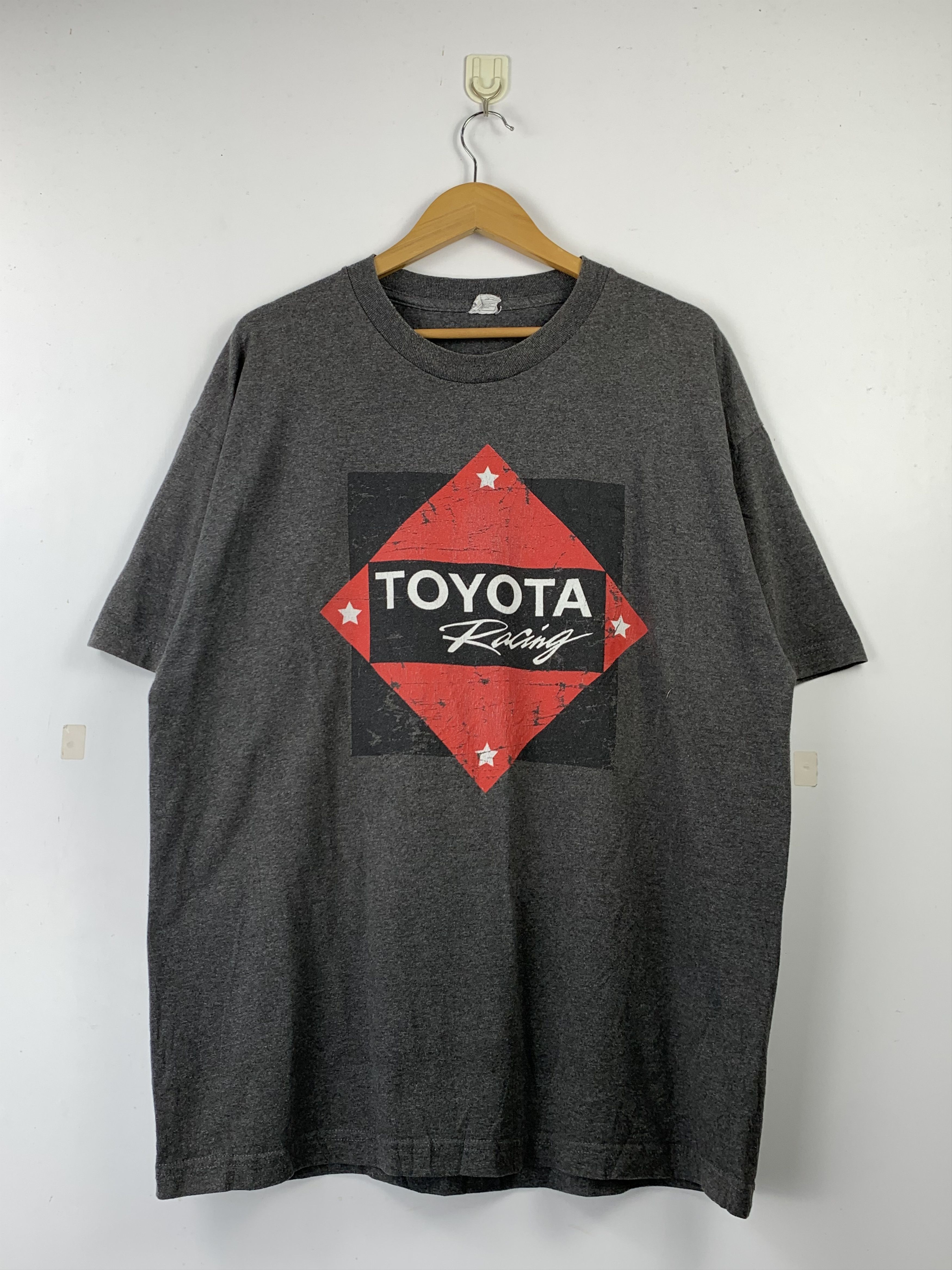 Vintage Vintage Toyota Racing T Shirt TA0334 Size US XL / EU 56 / 4 - 1 Thumbnail