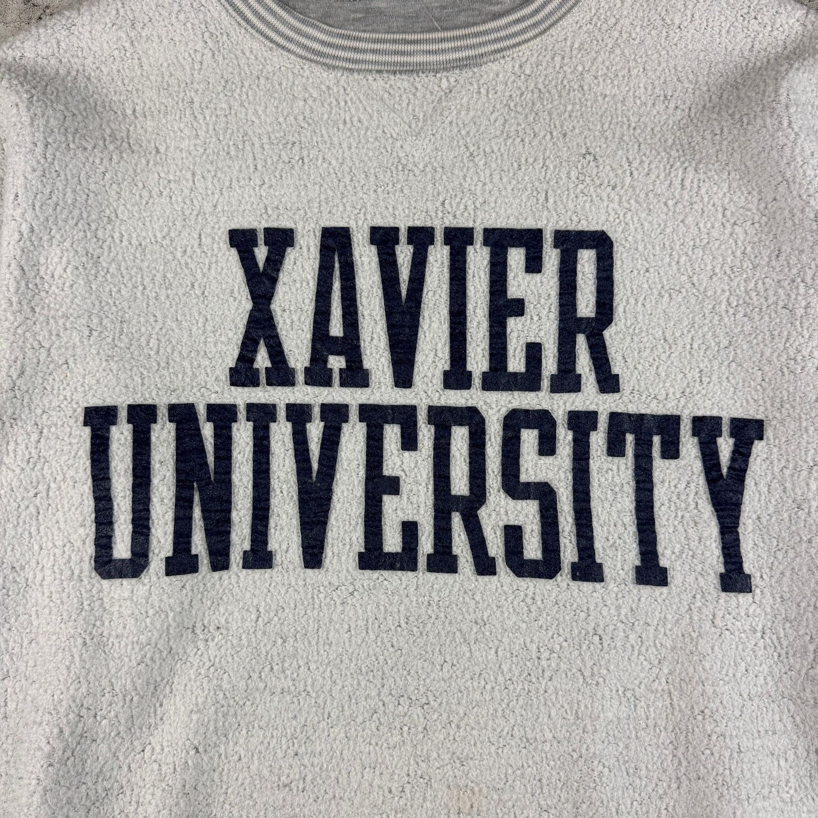 Vintage Vintage Xavier University Sweatshirt Size Large 90s Size US L / EU 52-54 / 3 - 2 Thumbnail