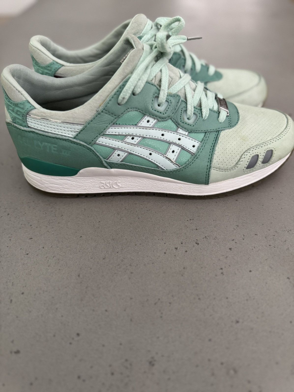 Asics Highs and Lows x ASICS GEL-Lyte III "Silver Screen" Size US 10 / EU 43 - 2 Thumbnail