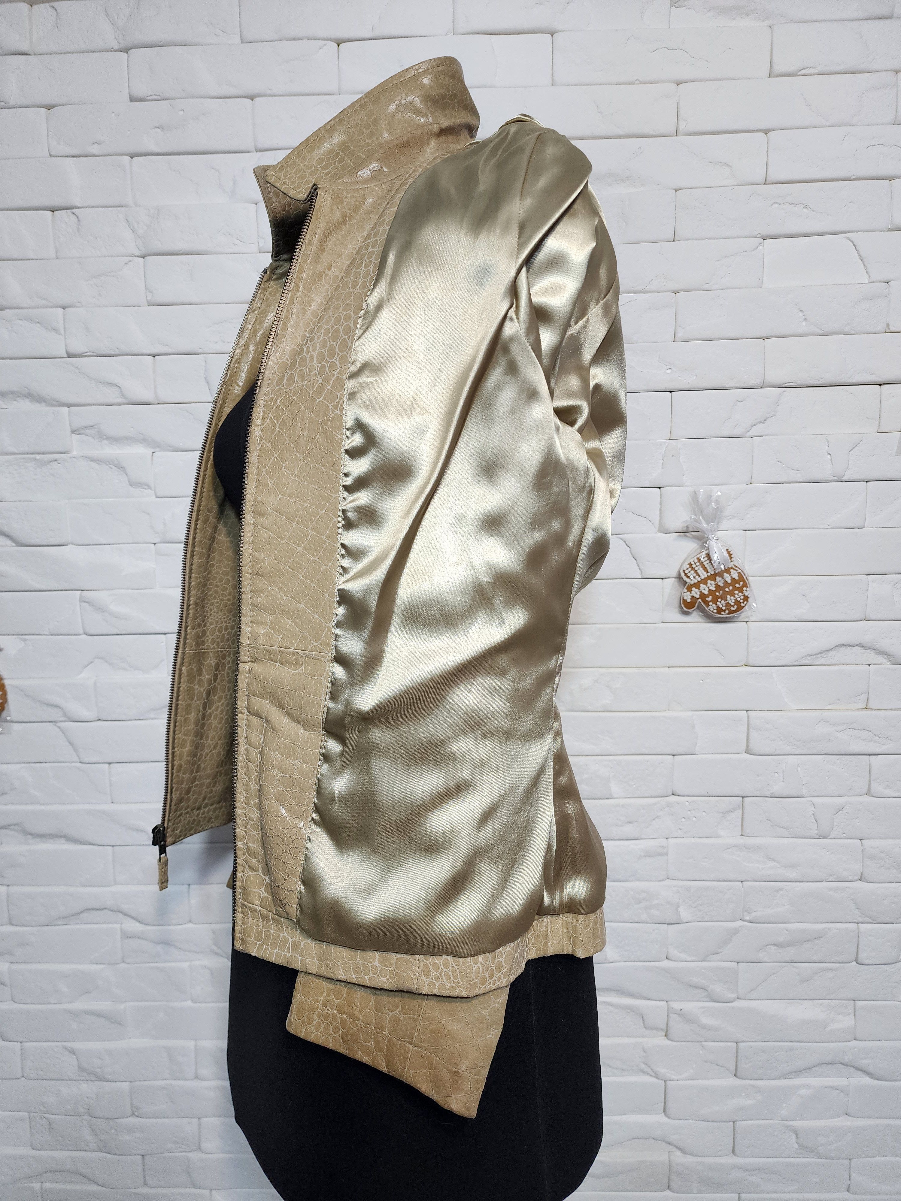 Genuine Leather Brown Leather Sports Jacket: Women's Zip-Up Moto Size S / US 4 / IT 40 - 10 Thumbnail