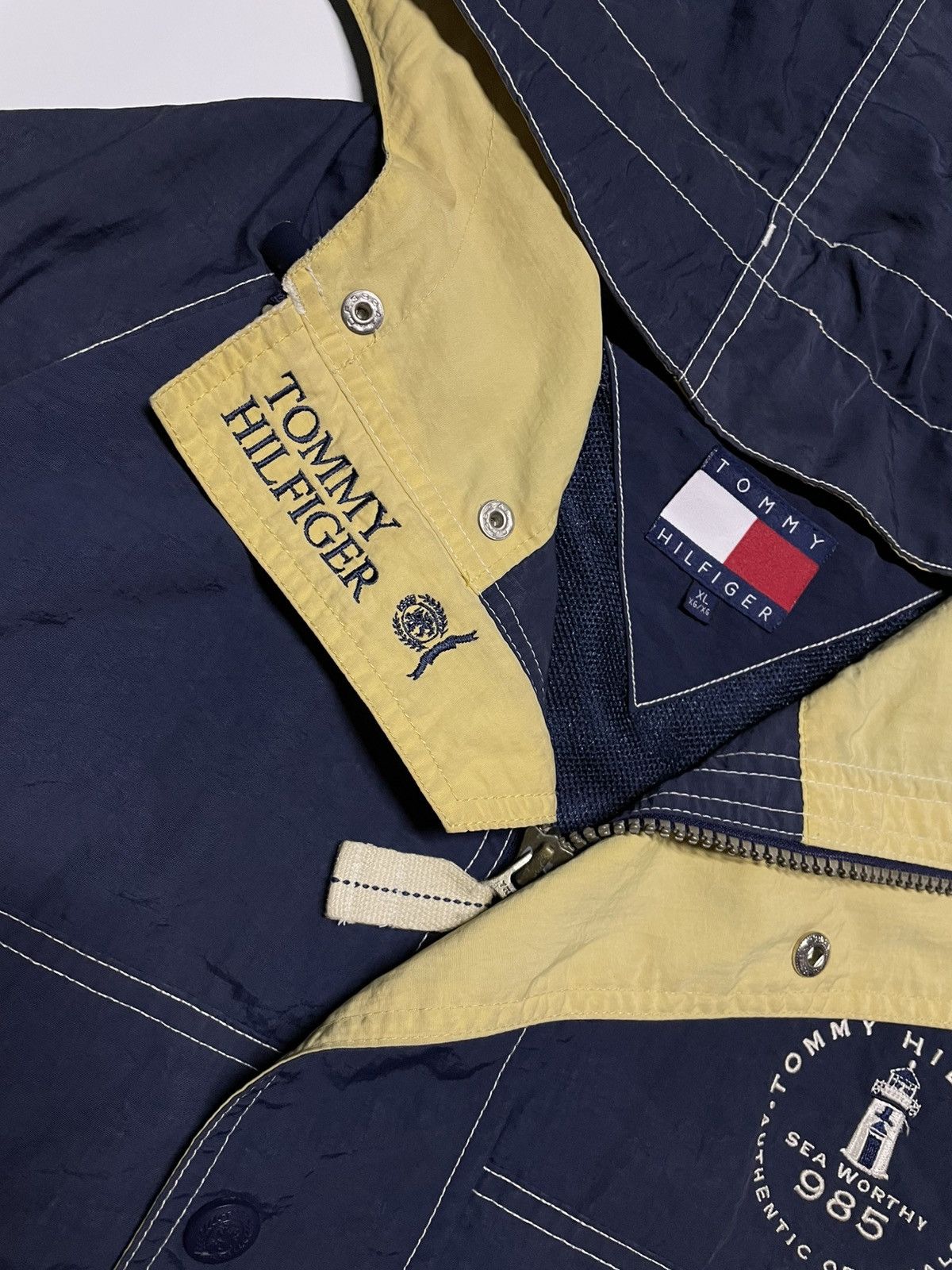 Tommy Hilfiger × Tommy Jeans × Vintage Tommy HiIfiger 985’Sailing gear packable Navy sportwear Size US XL / EU 56 / 4 - 12 Thumbnail