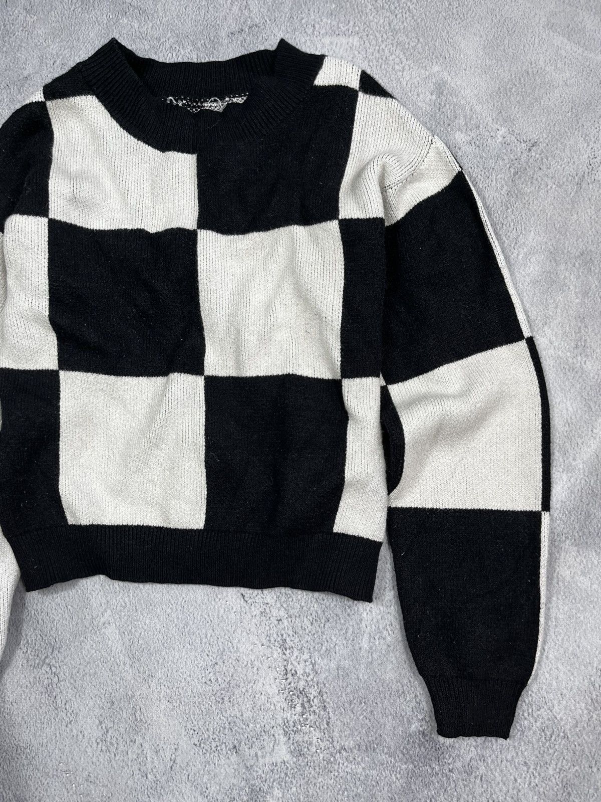 Japanese Brand × Vintage Vintage Y2K Japanese check sweater opium size S Size S / US 4 / IT 40 - 3 Thumbnail