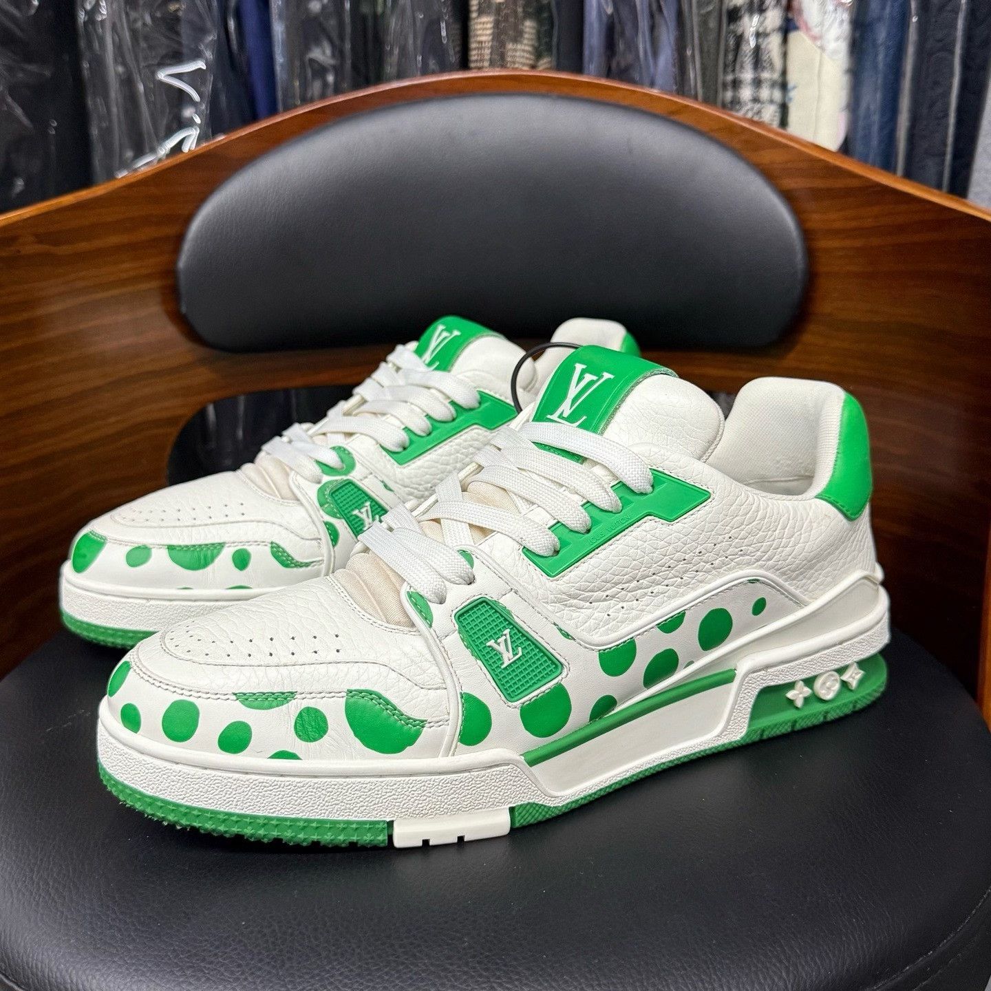 Louis Vuitton Louis Vuitton Collab Limited Green Lowtop Sneakers 41 Men Size US 8.5 / EU 41-42 - 1 Thumbnail