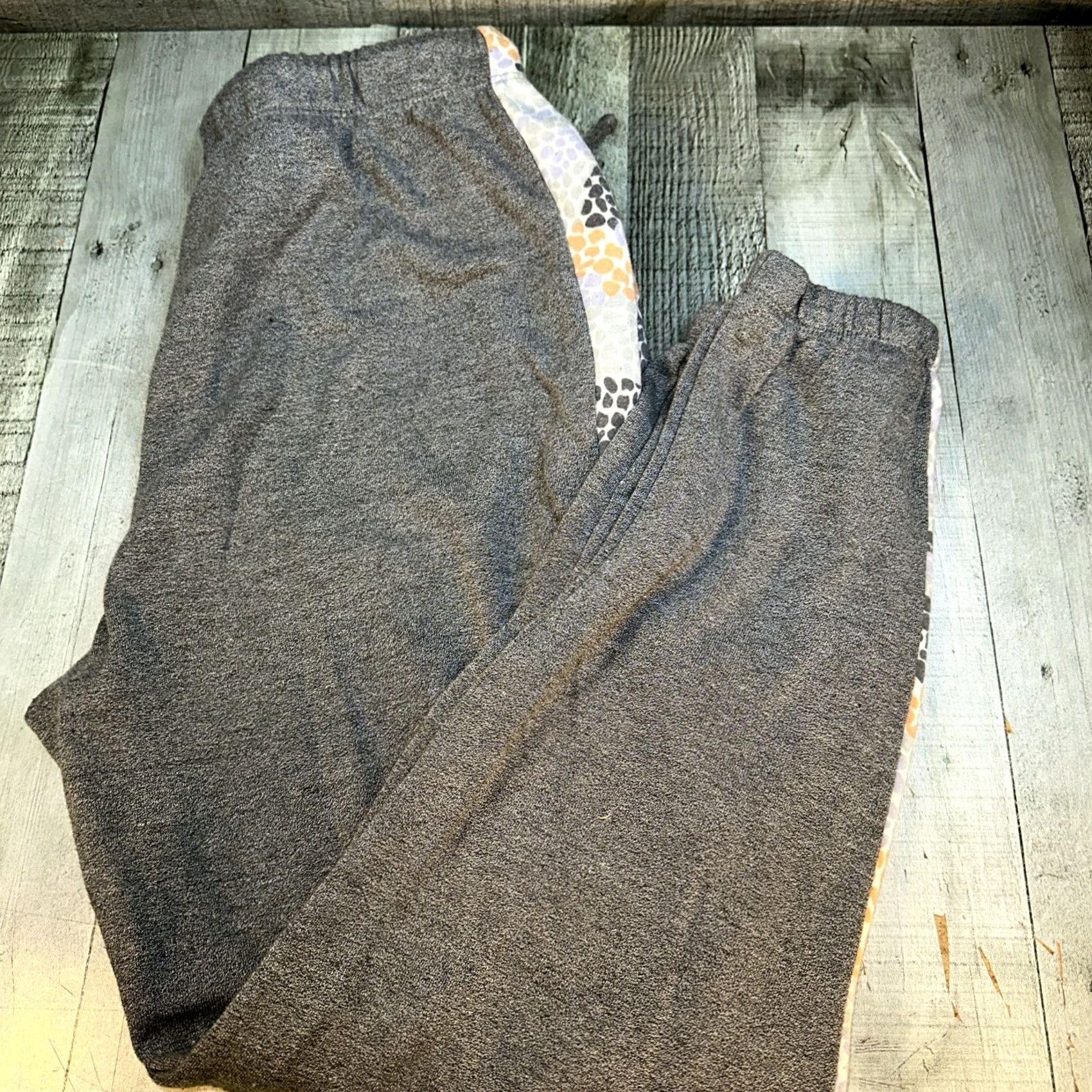 Vintage Oli Viv Women’s Lounge Set Hoodie & Joggers Gray L Snakeskin Trim Cozy Size L / US 10 / IT 46 - 7 Thumbnail