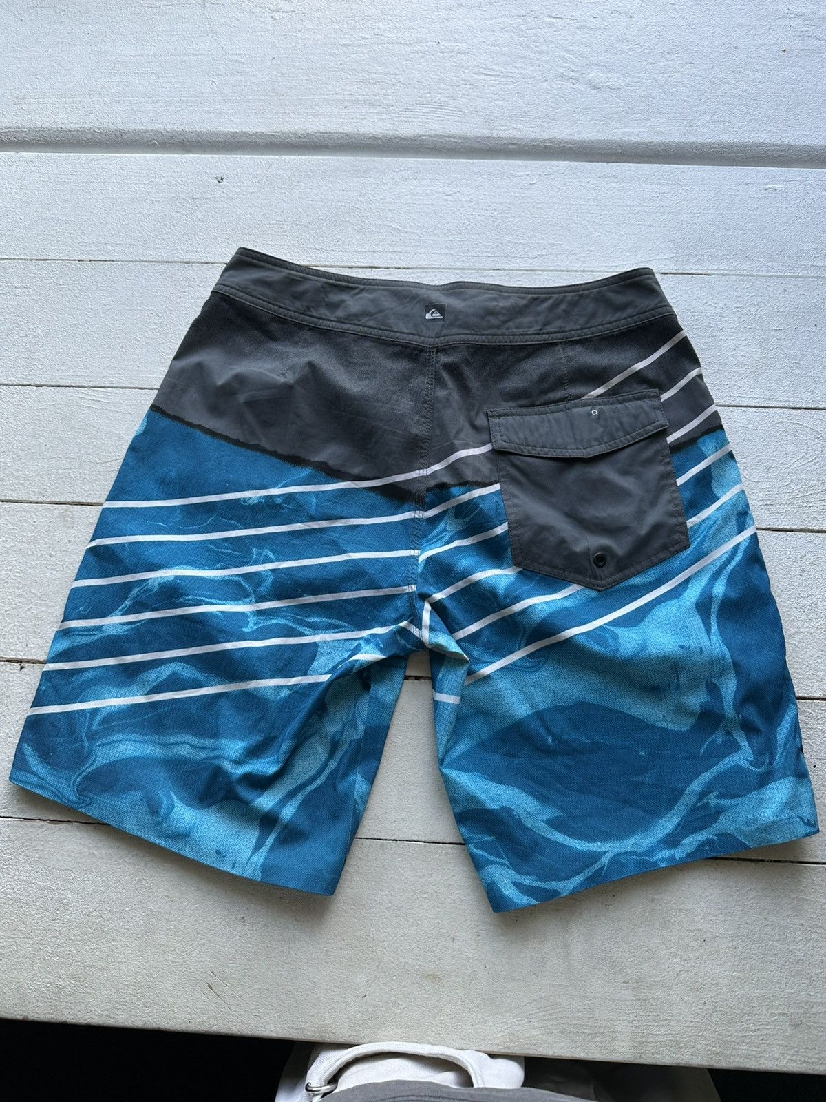 Quiksilver 🚨Vintage Quiksilver Shorts Big Logo Y2K Style 90s Surfing Size US 30 / EU 46 - 9 Thumbnail