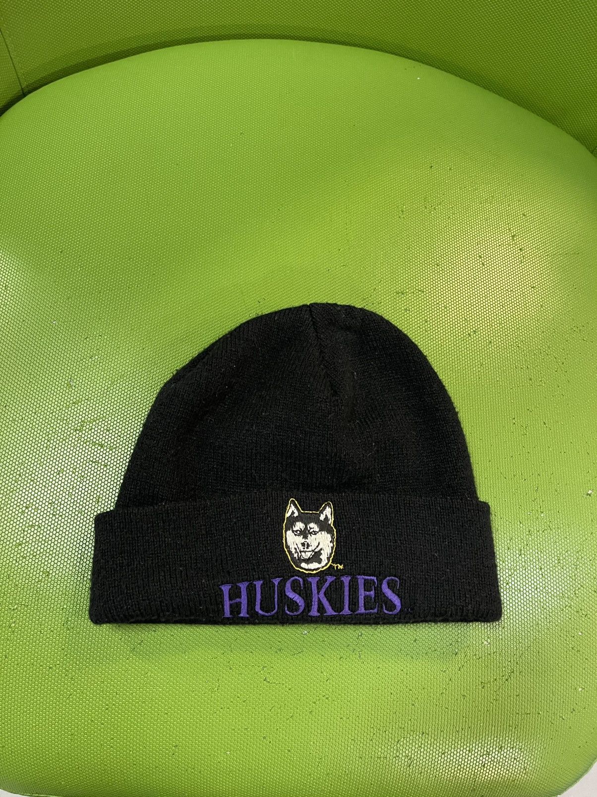 NCAA Vintage 90s Washington Huskies Embroidered Toque Beanie Size ONE SIZE - 1 Thumbnail