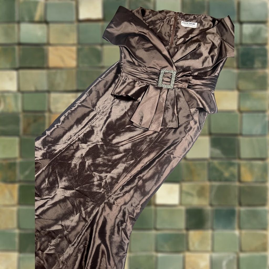 Vintage VINTAGE? No. Satin Formal 2 Piece Set Womens Medium Brown Top Skirt Rhinestone Belted Maxi Size M / US 6-8 / IT 42-44 - 1 Thumbnail